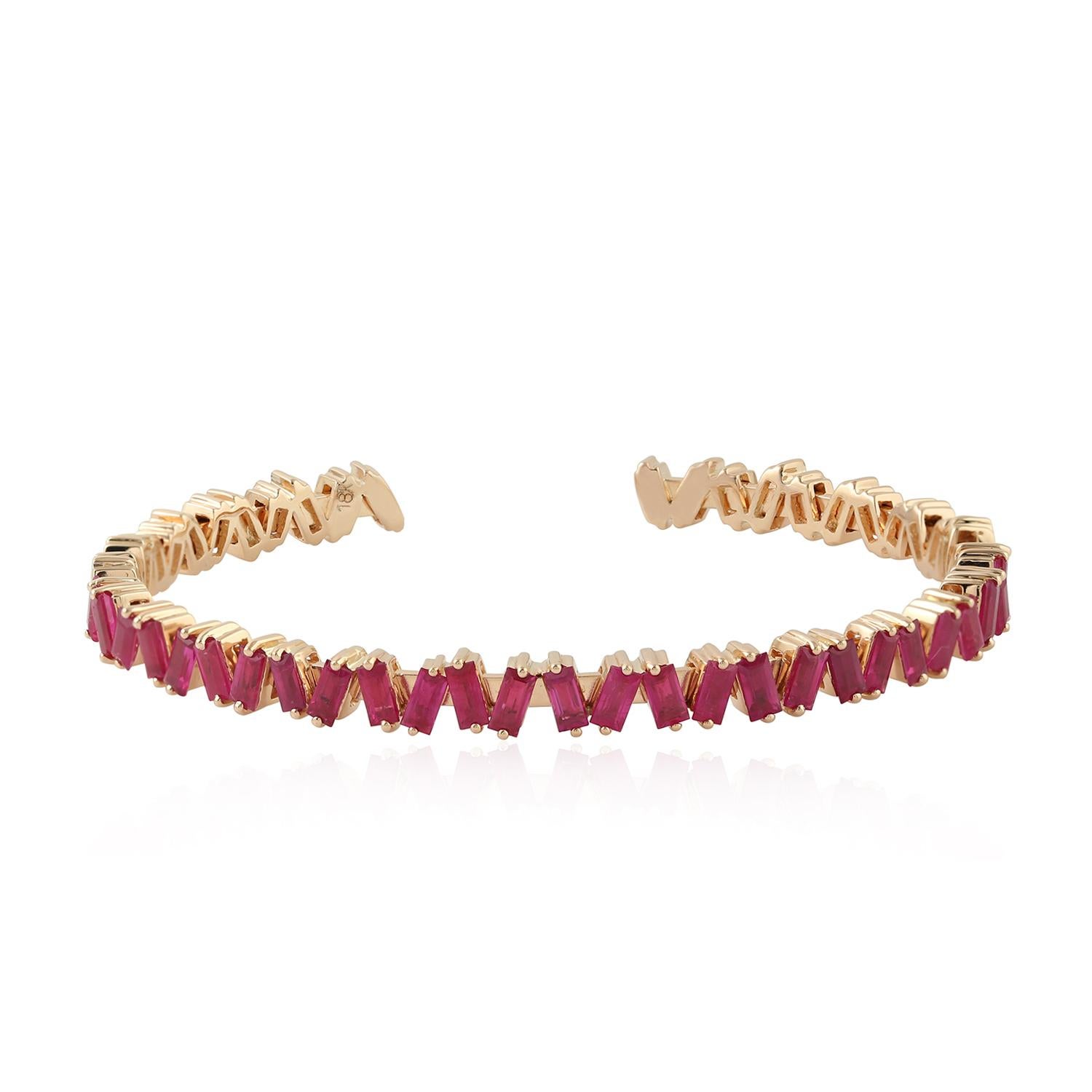 Baguette Cut Baguette Ruby 18 Karat Gold Bangle Bracelet