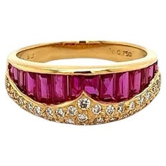 Anillo de oro vintage con rubí baguette y diamantes Estate Jewelry
