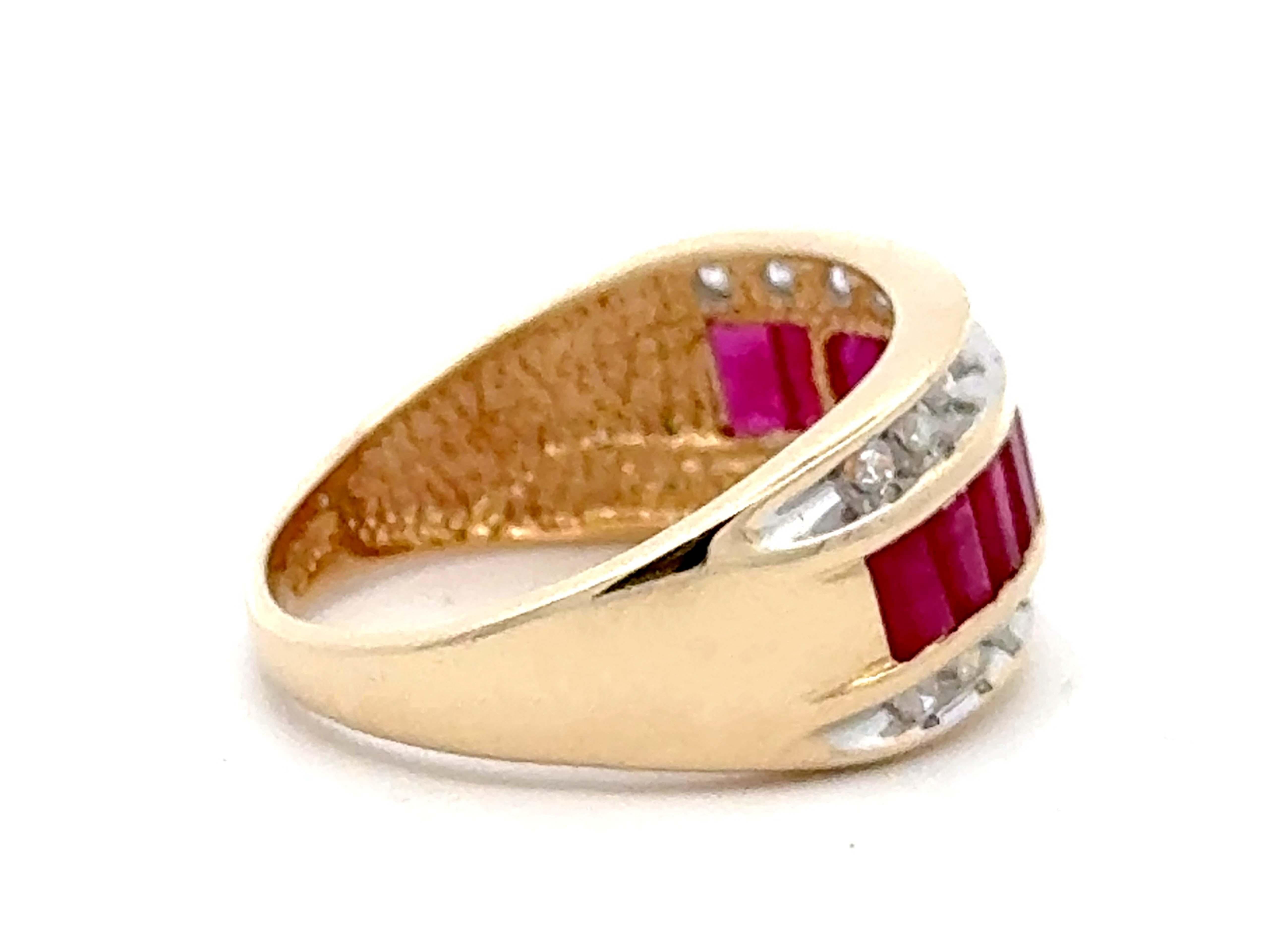 Baguette Ruby Center and Double Diamond Row Ring 14k Yellow Gold In Excellent Condition For Sale In Honolulu, HI