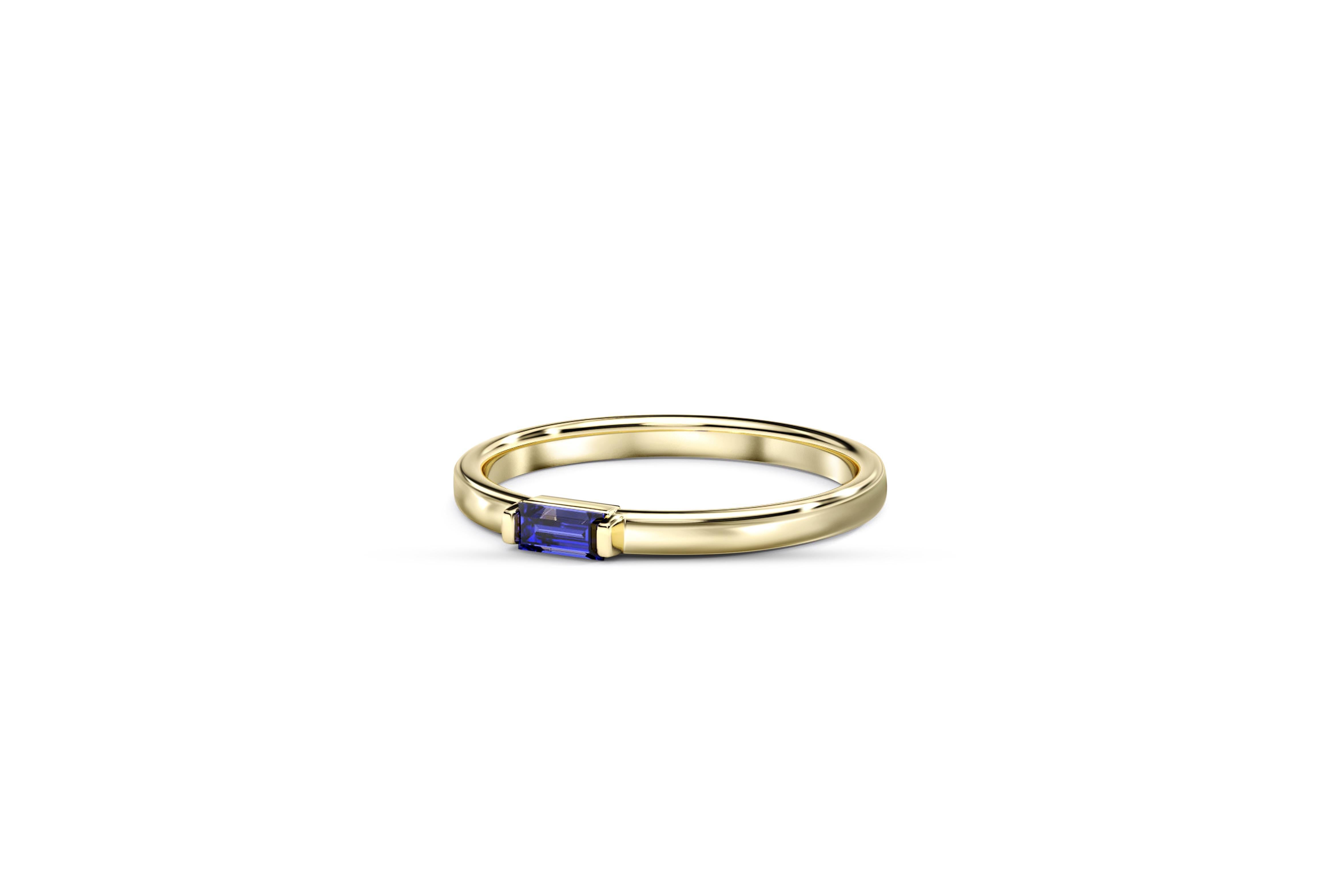 En vente :  Bague en or 14k avec saphir baguette 2