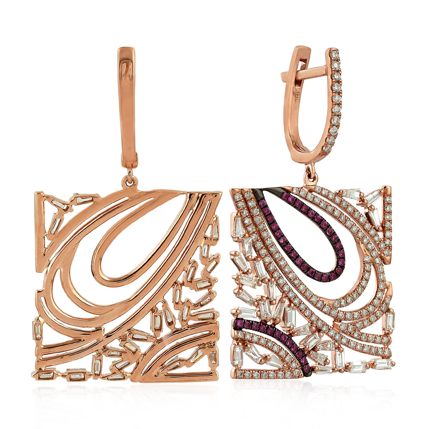 Contemporary Baguette Shaped Diamonds Earrings With Pink Sapphire Made In 18k Gold For Sale