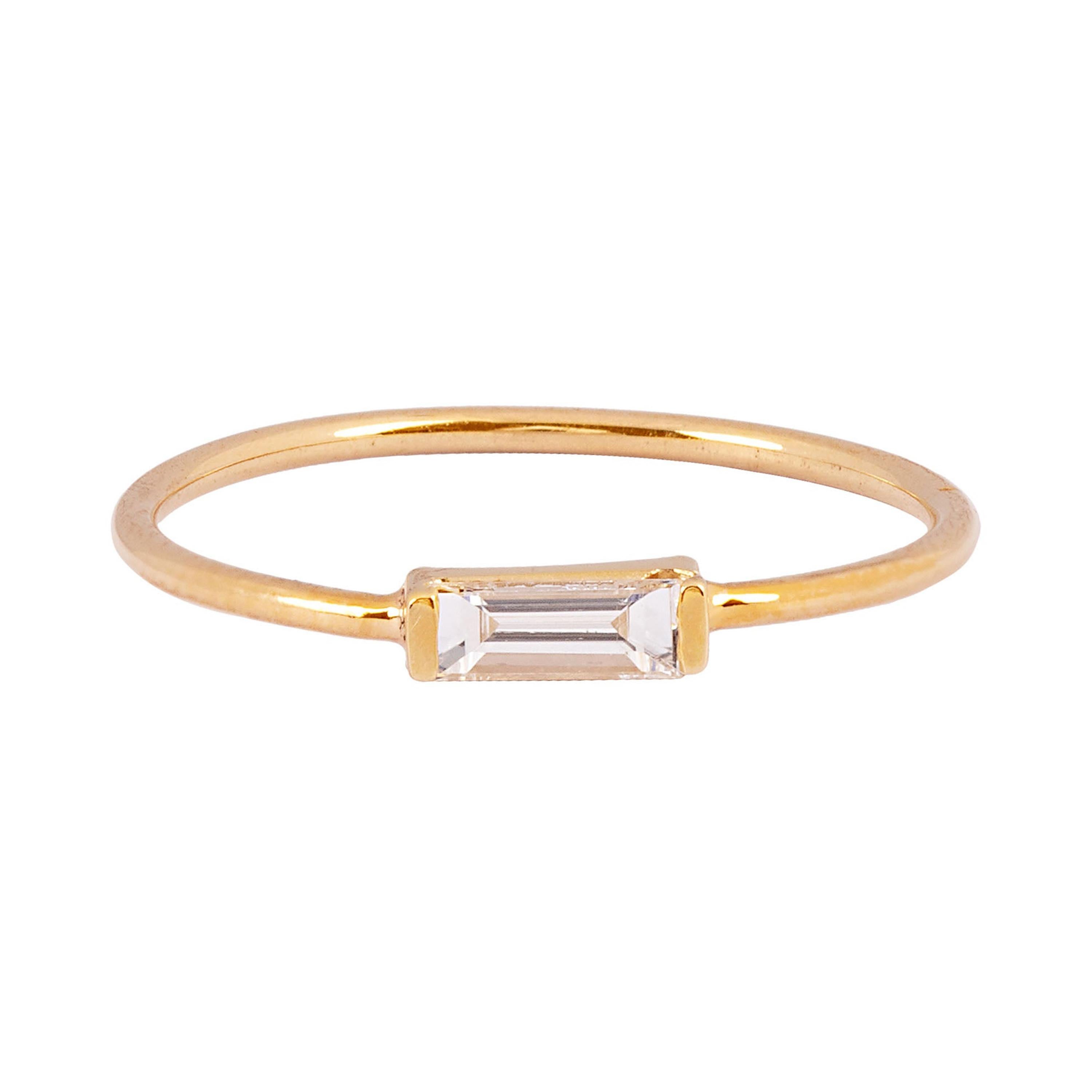 Solitaire baguette en or jaune 14 carats et diamants