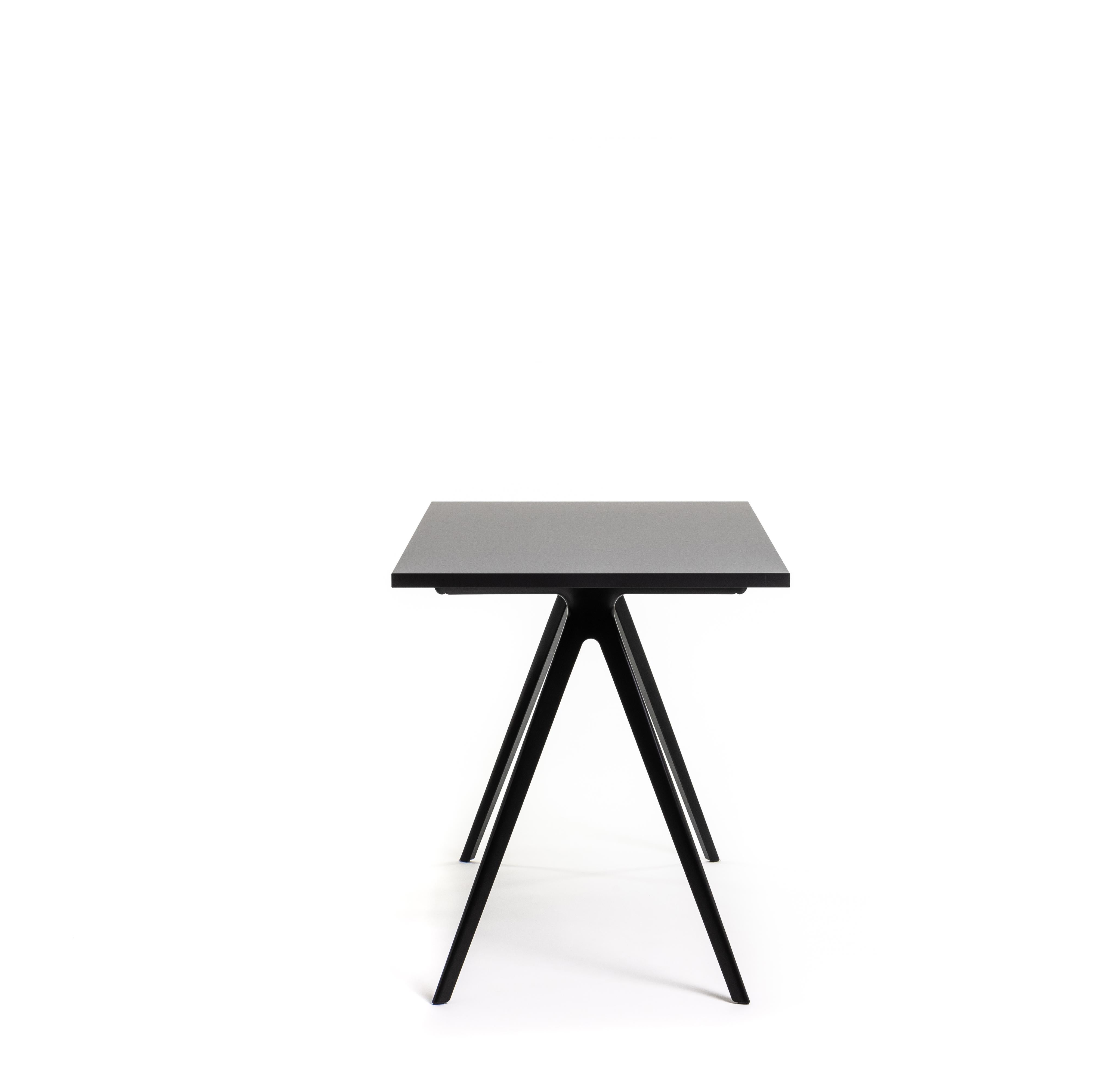 Baguette Table by Ronan & Erwan Boroullec for MAGIS In New Condition For Sale In Brooklyn, NY