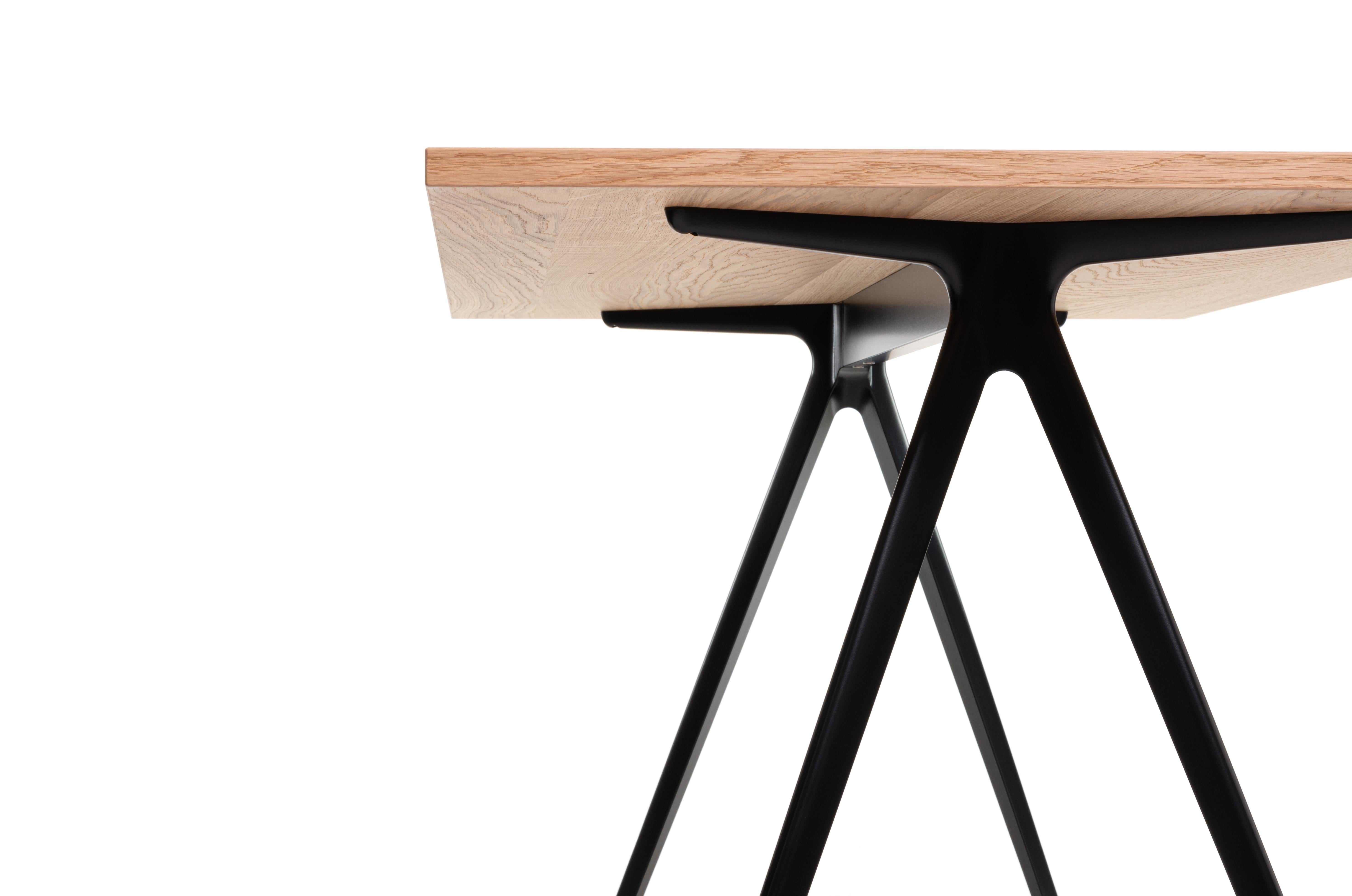 Baguette-Tisch mit Eichenholzplatte und weißem Rahmen von Ronan & Erwan Boroullec für MAGIS im Angebot 12