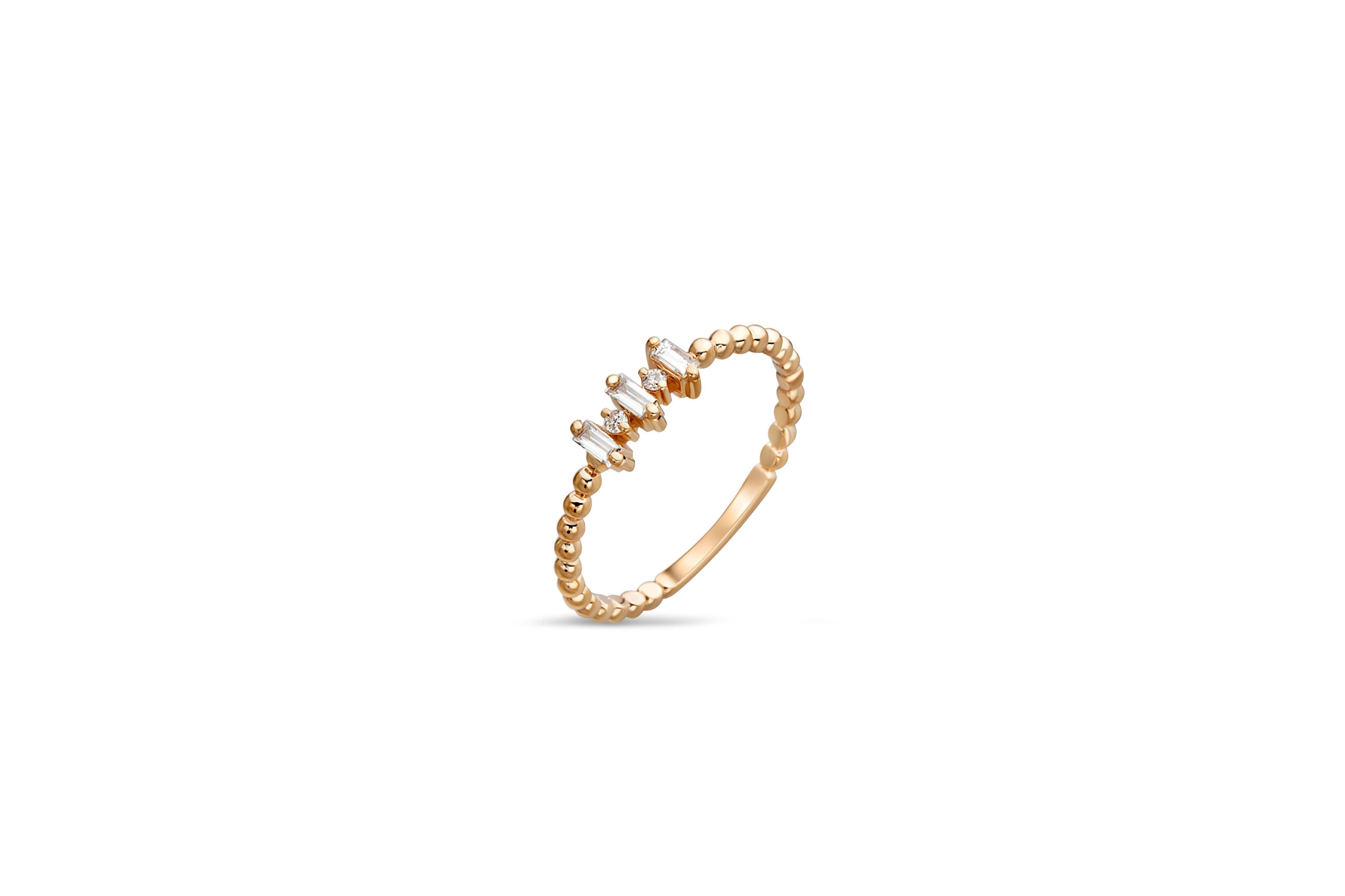 For Sale:  Baguette Wedding 14k gold ring 2