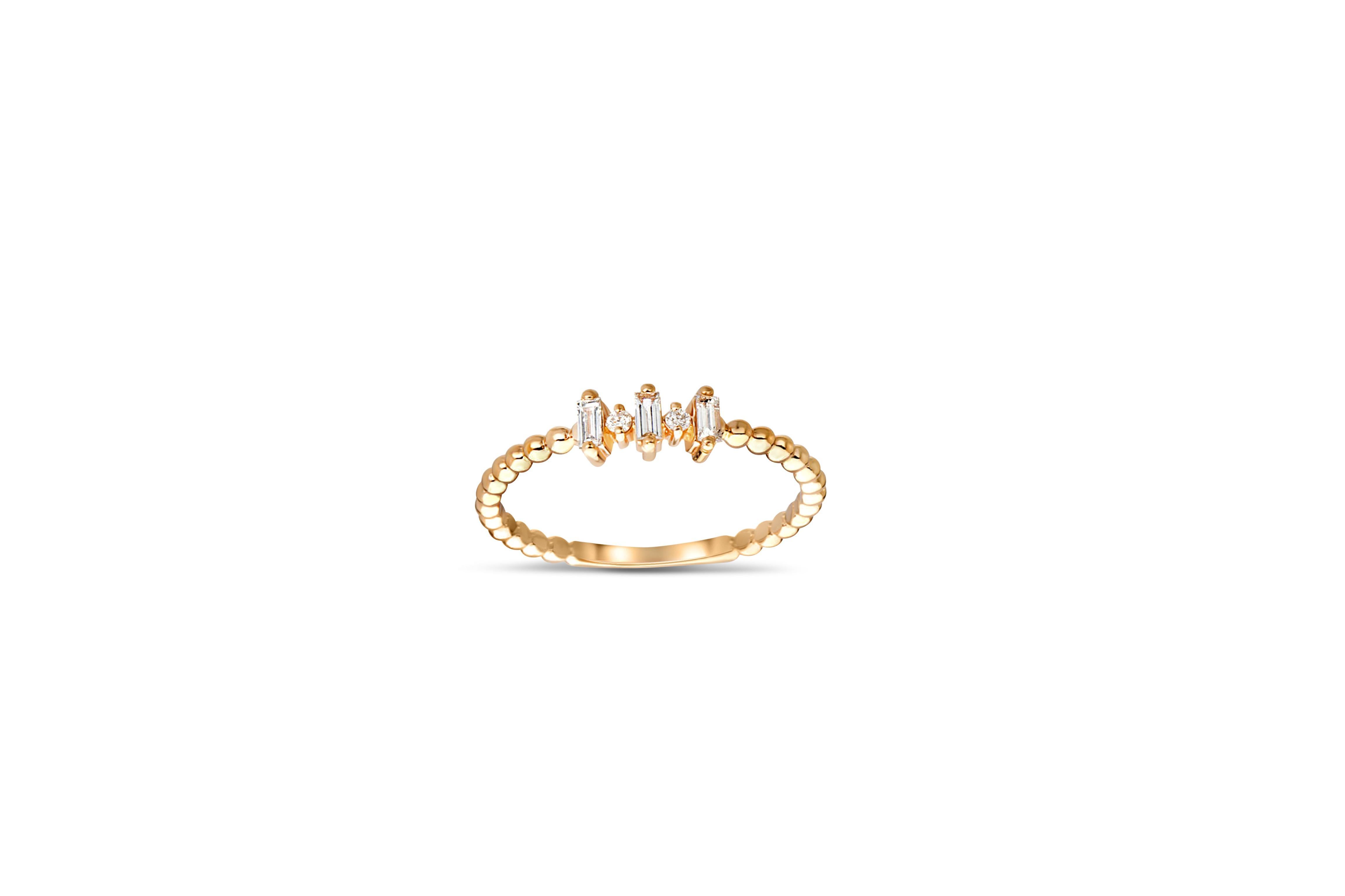 For Sale:  Baguette Wedding 14k gold ring 3