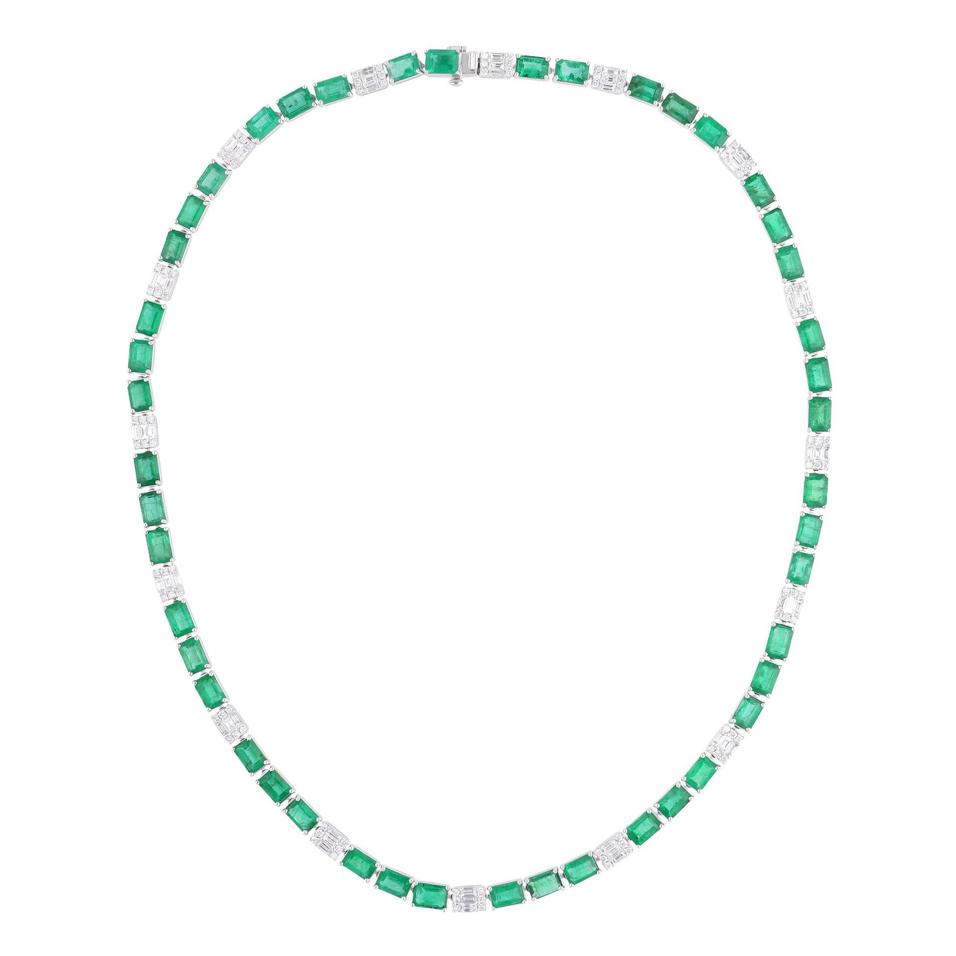 Baguette Zambian Emerald Gemstone Necklace Diamante 14 Karat White Gold Gioielli in vendita