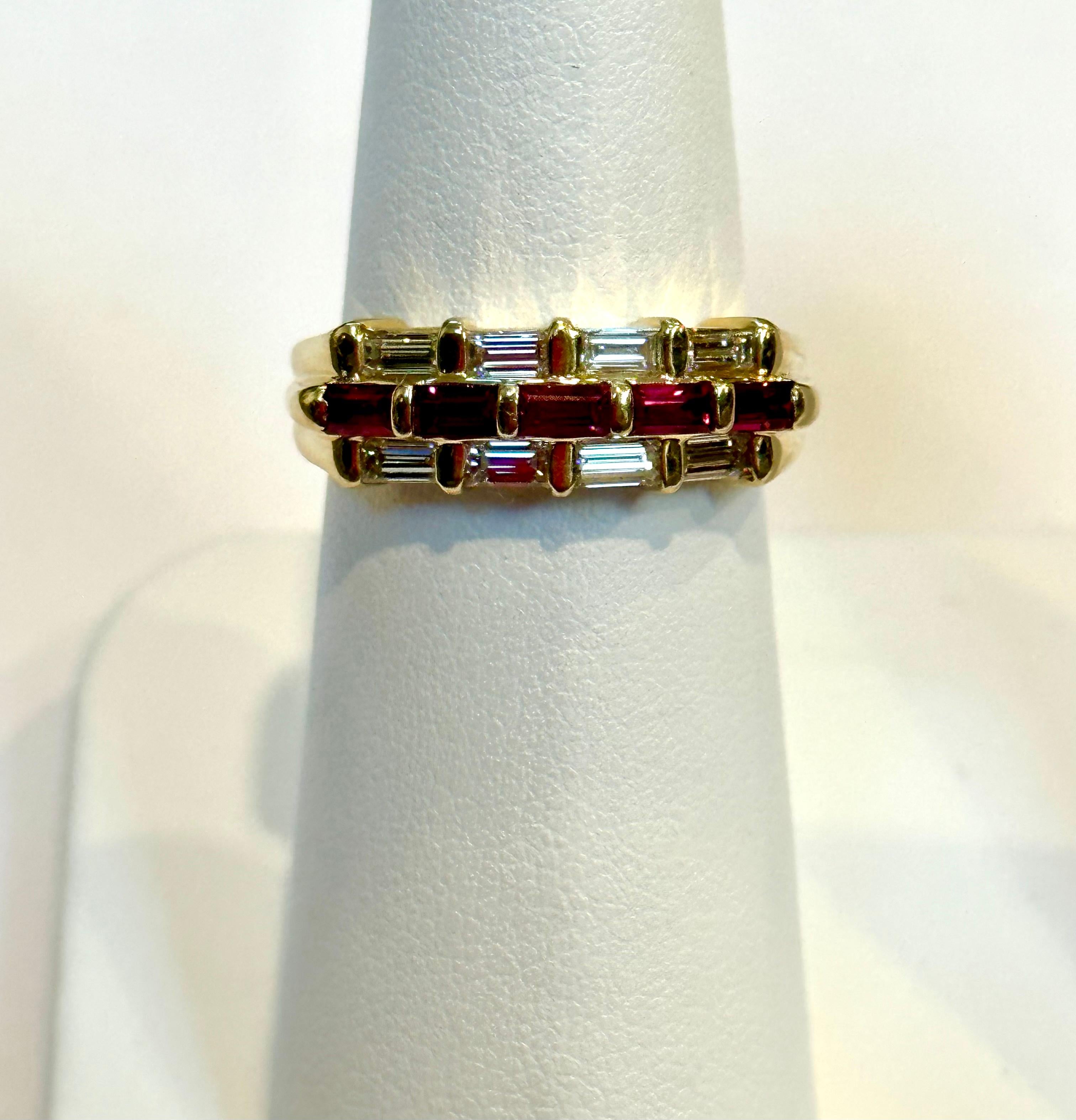 Baguettes Diamonds & Princess Cut  Natural Burma Ruby Ring 14 Karat Yellow Gold For Sale 2