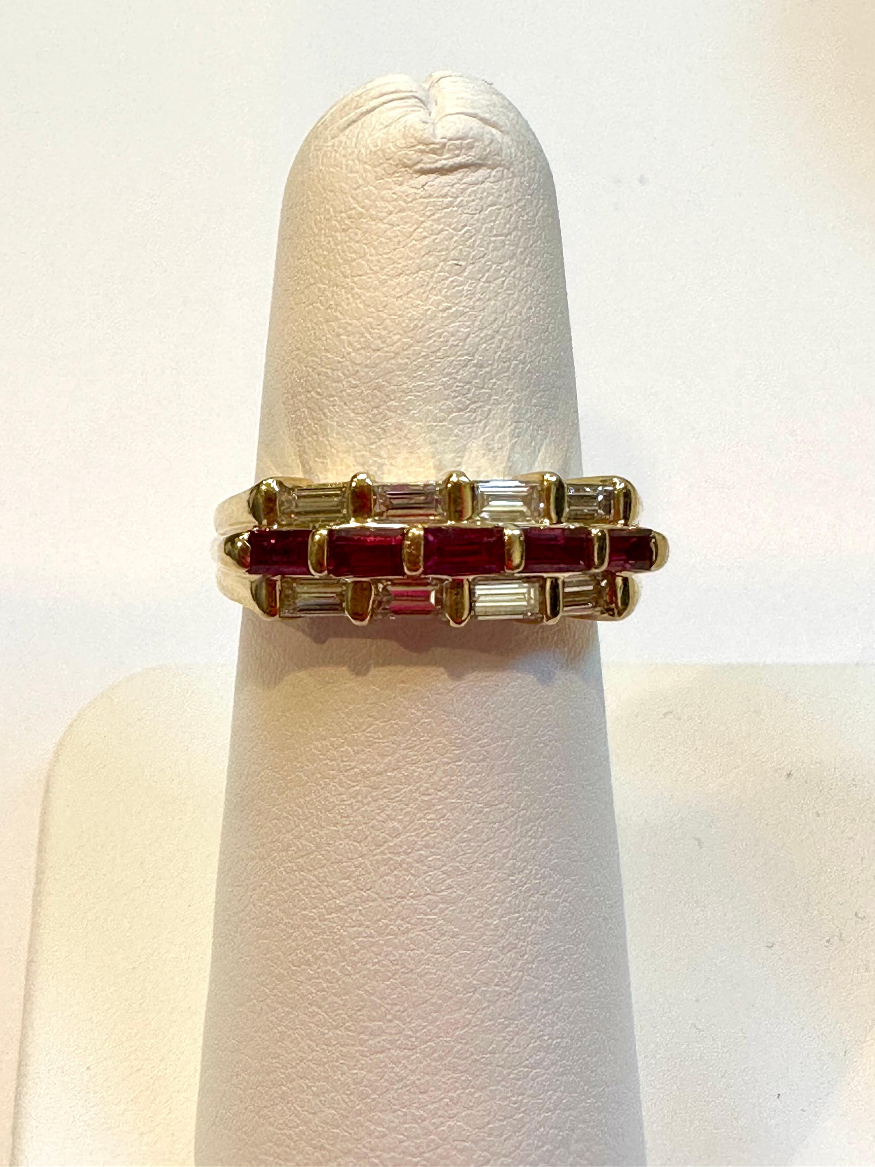 Baguettes Diamonds & Princess Cut  Natural Burma Ruby Ring 14 Karat Yellow Gold  For Sale 5