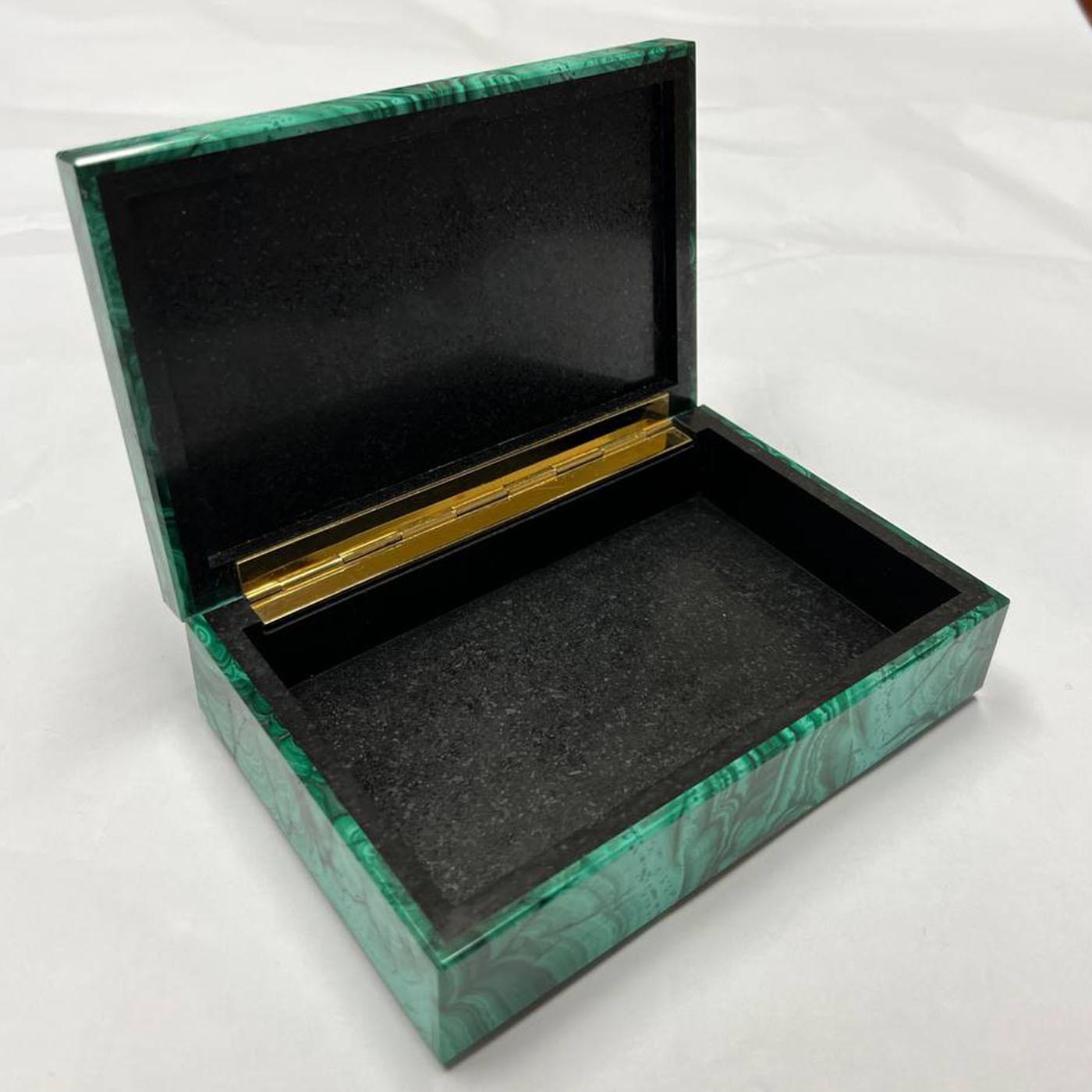 Boîte à bijoux Bahria en malachite par Obsydian Stone Neuf - En vente à Milan, IT