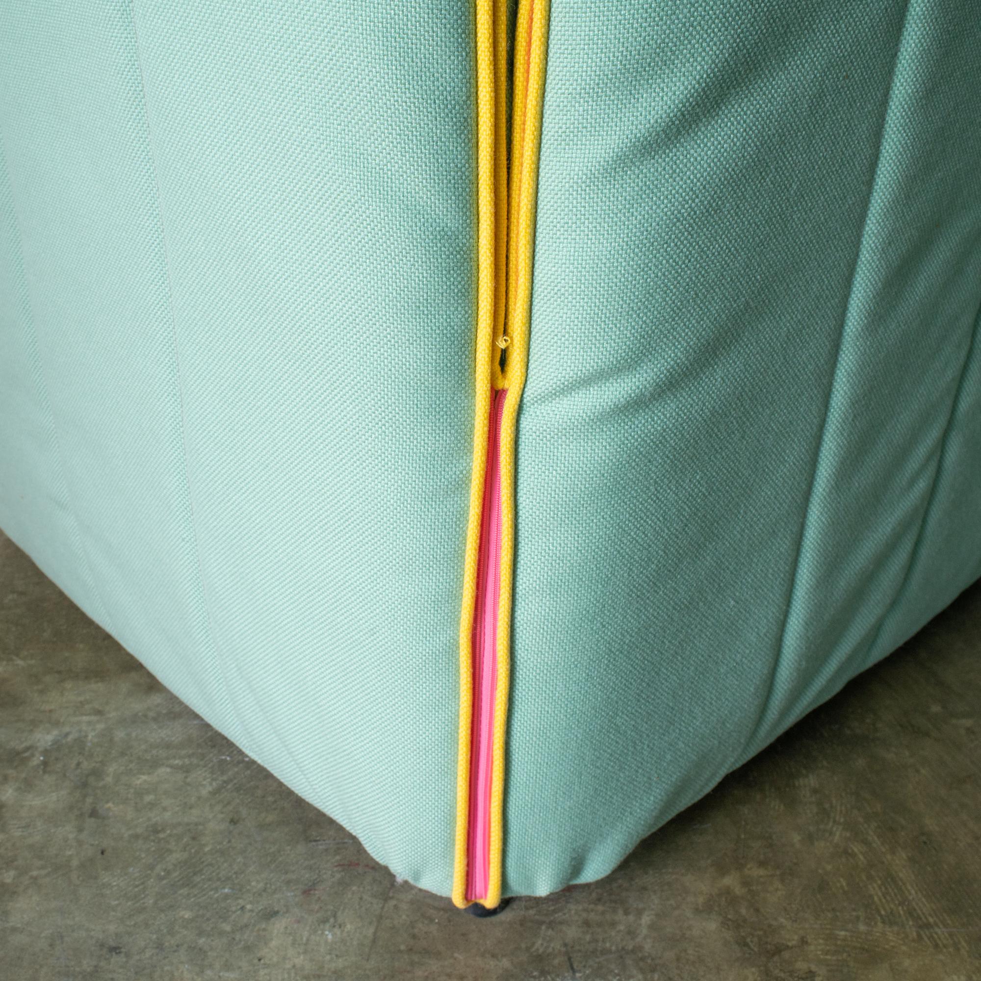 Baia Zweisitzer-Sofa Antonio Citterio space age postmodern im Angebot 4