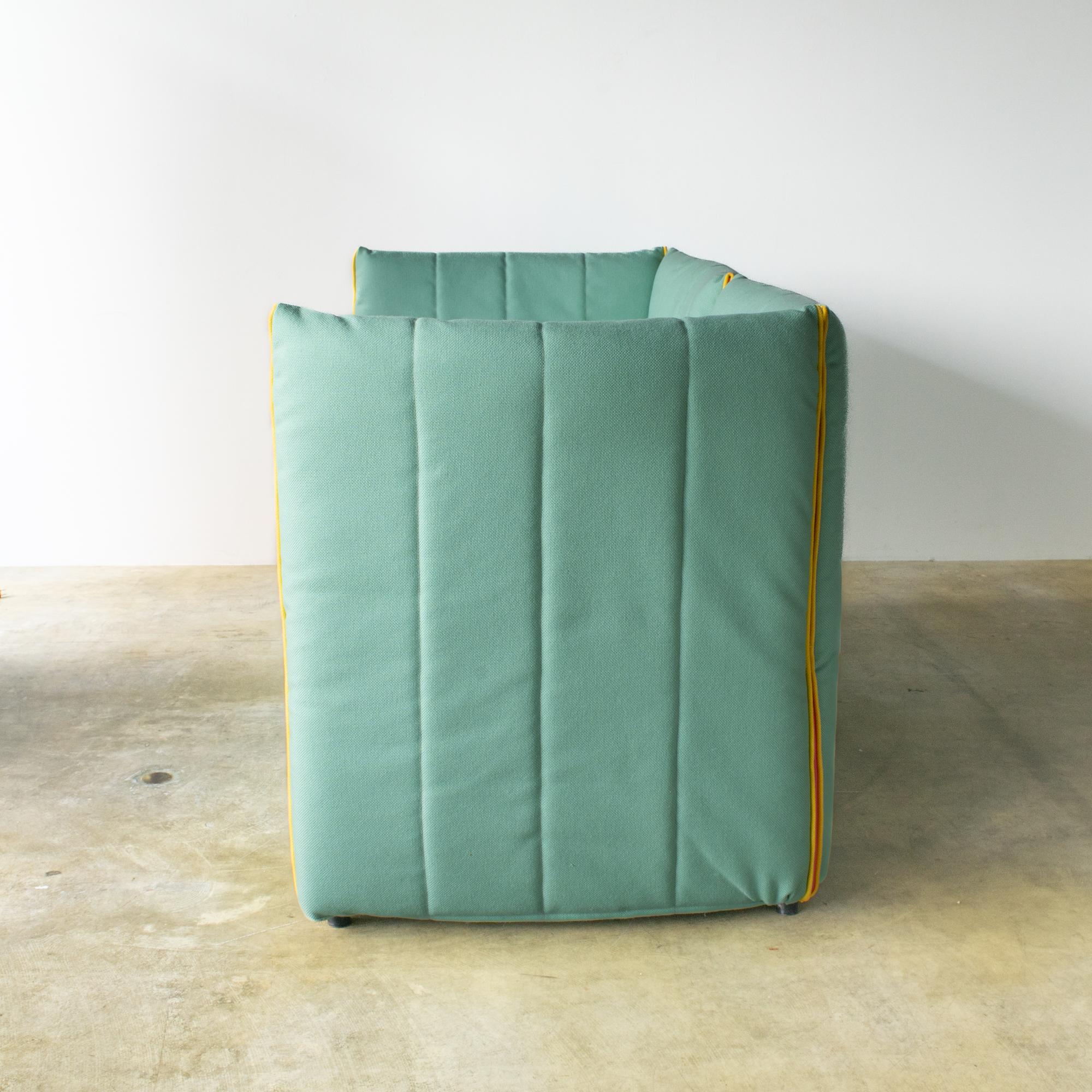 Baia Zweisitzer-Sofa Antonio Citterio space age postmodern (Italienisch) im Angebot