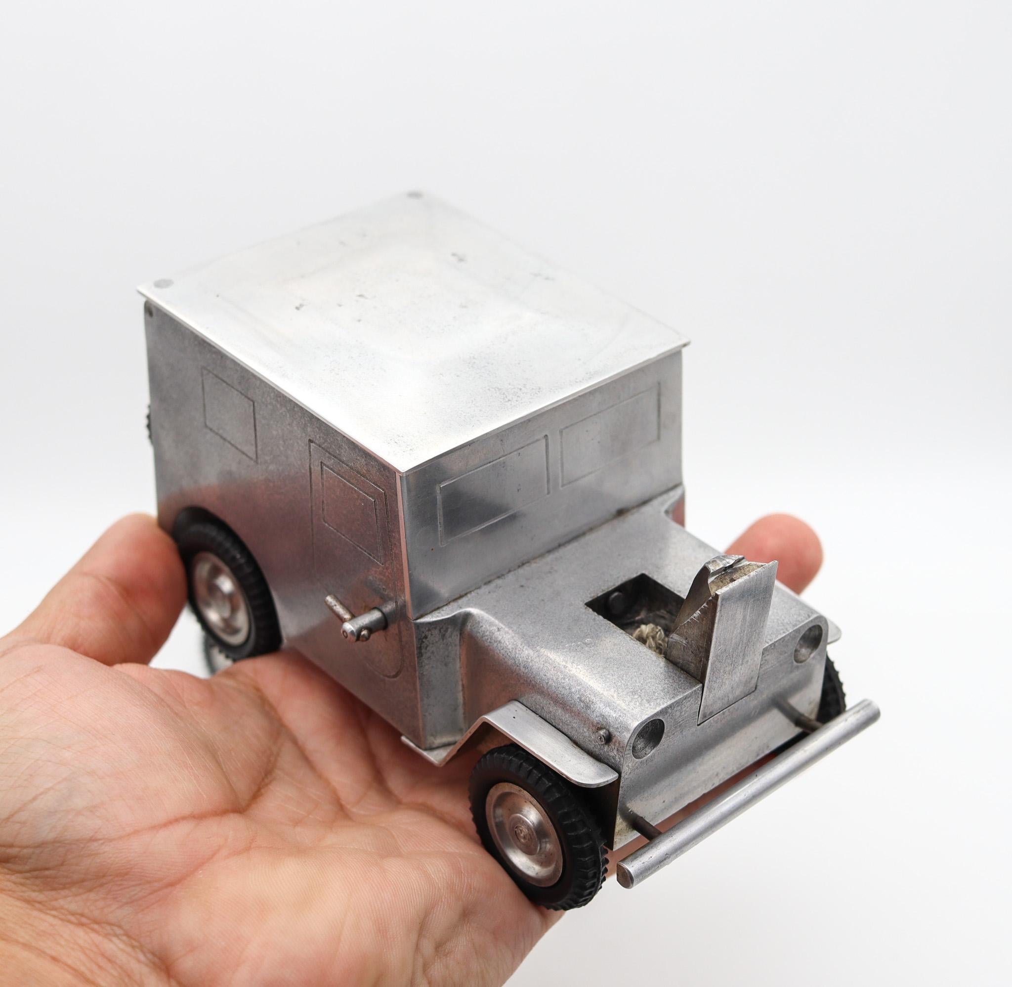 Baier German 1947 Army Truck Lighter Cigarette Holder And Ashtray In Aluminum In Excellent Condition For Sale In Miami, FL