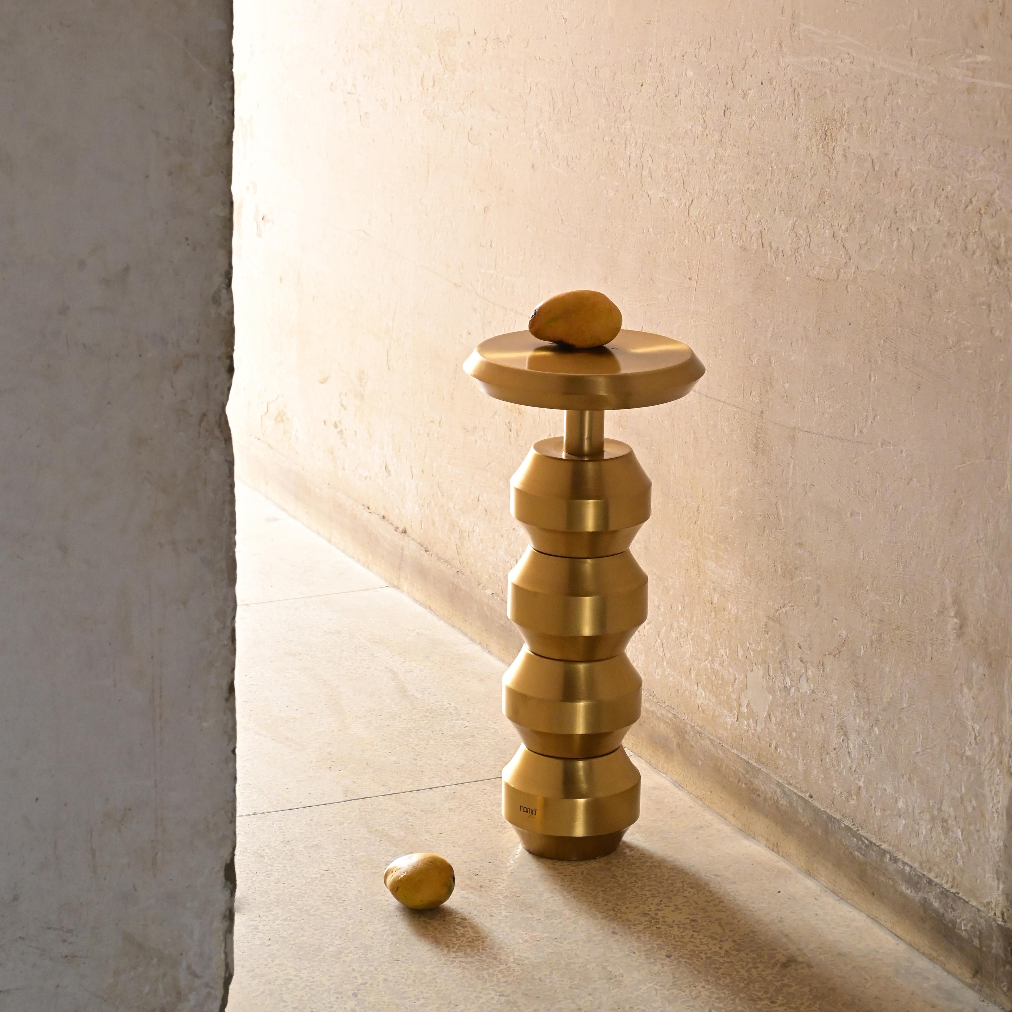 Fer Table d'appoint Bail de Studio Namit Khanna en vente