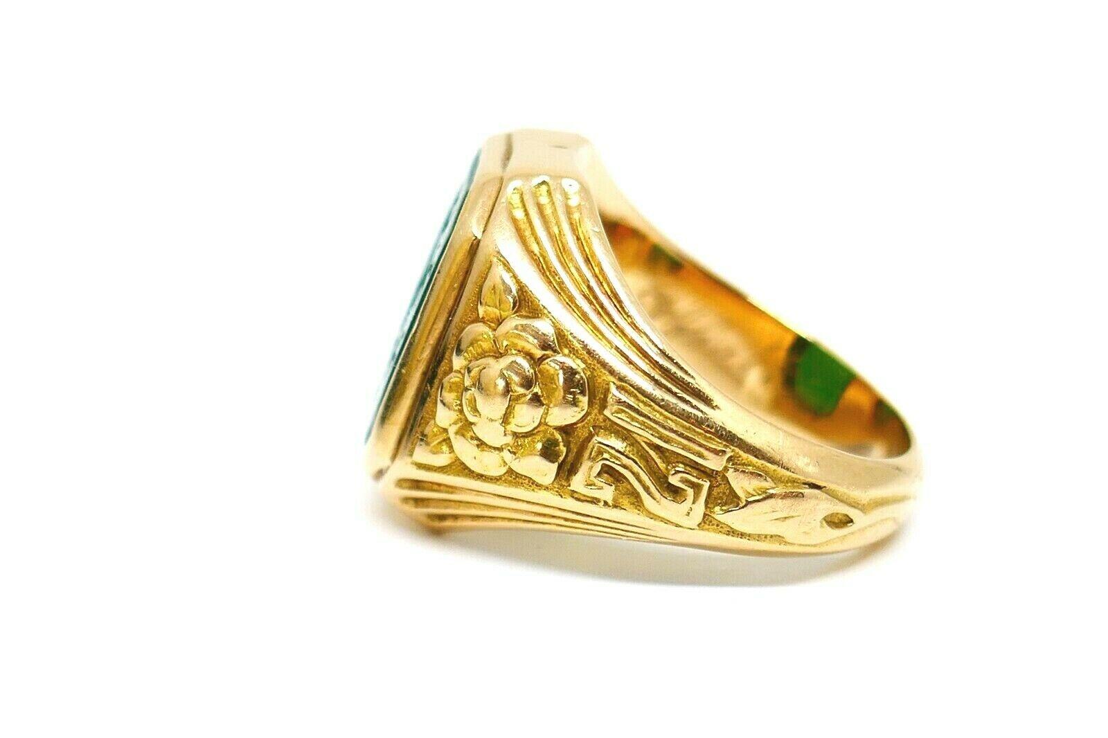 Victorian Bailey Banks and Biddle Carved Chrysoprase Yellow Gold Antique Ring