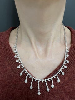 BAILEY BANKS & BIDDLE 18k White Gold & Diamond Heart Necklace w/Pouch Appraisal