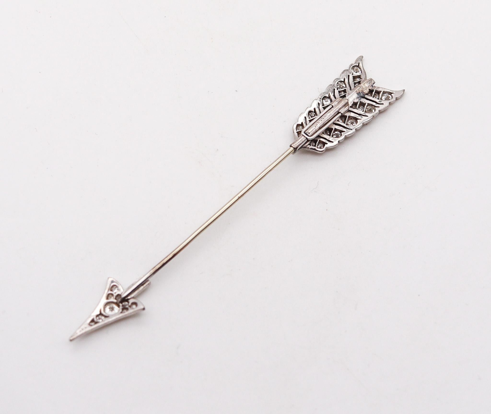 Bailey Banks & Biddle 1925 Art Deco Arrow Jabot In Platinum 18Kt And Diamonds For Sale 1
