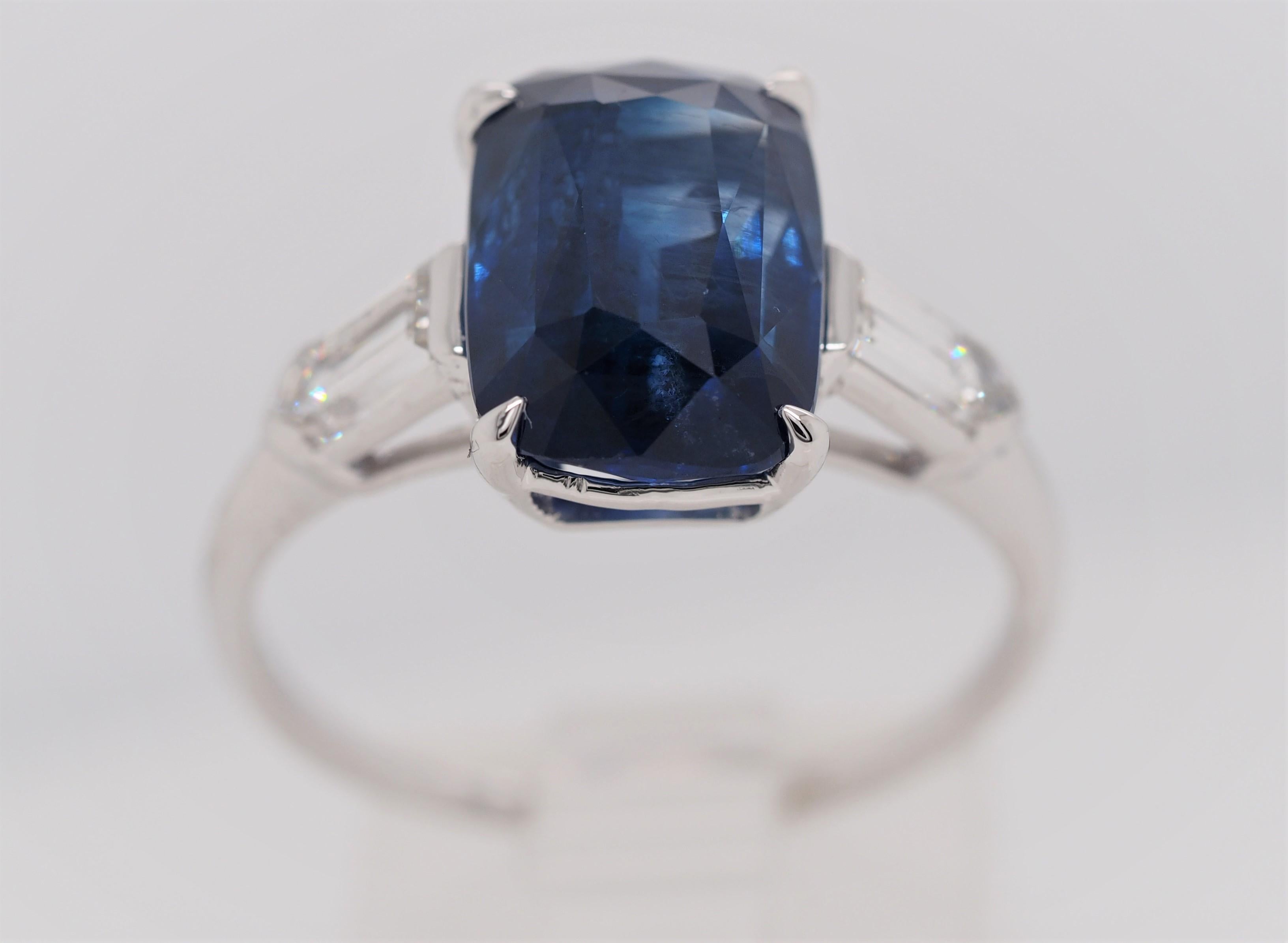 Bailey Banks and Biddle 6.97 Carat Sri Lanka Cushion Sapphire Diamond Ring GIA In Good Condition For Sale In Addison, TX