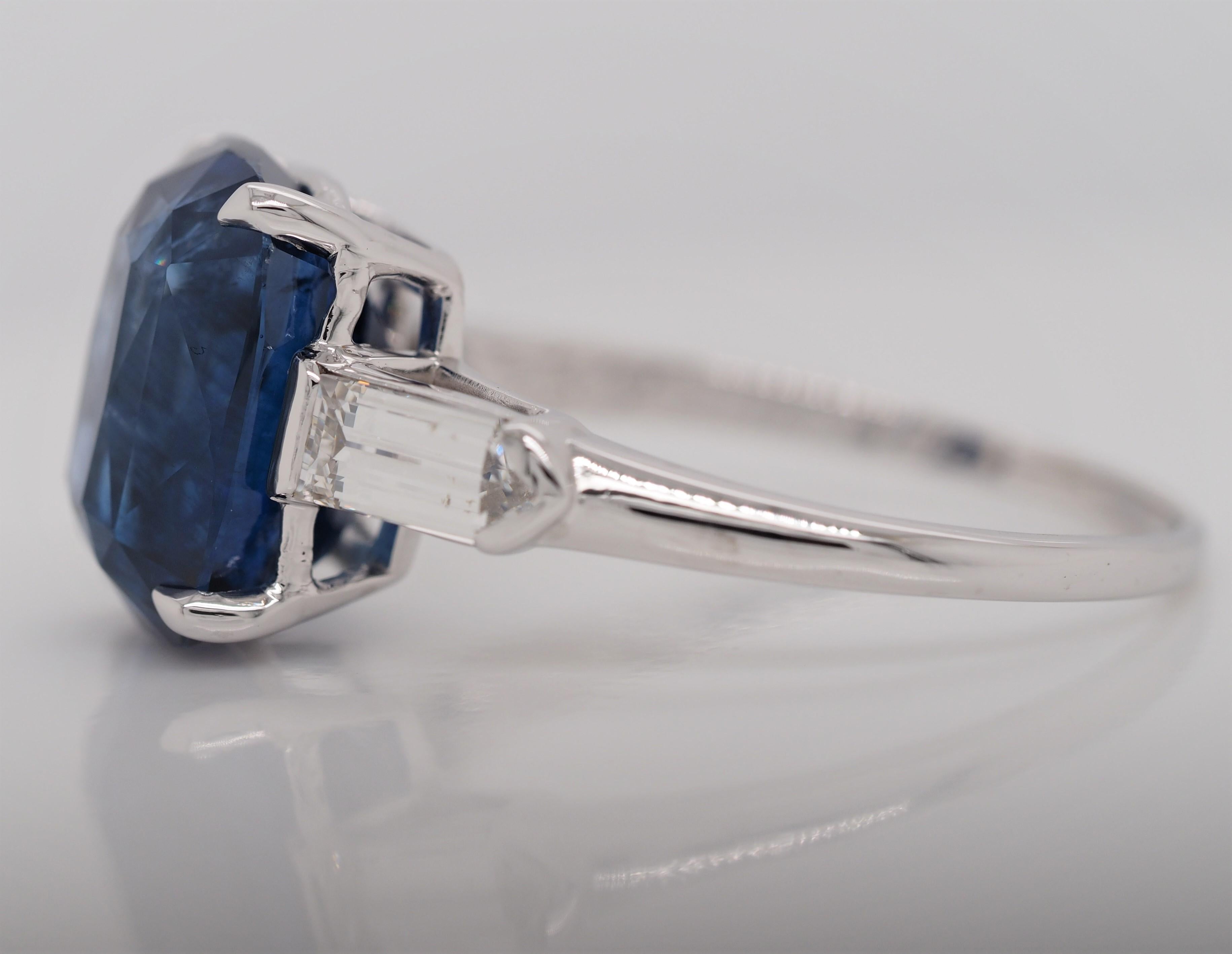 Bailey Banks & Biddle Anillo de diamantes con zafiro en cojín de 6,97 quilates de Sri Lanka GIA en venta 2