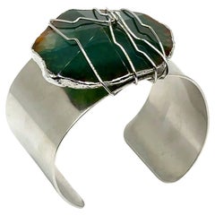 Bailey - Manchette de bracelet en rhodium blanc plaqué agate verte