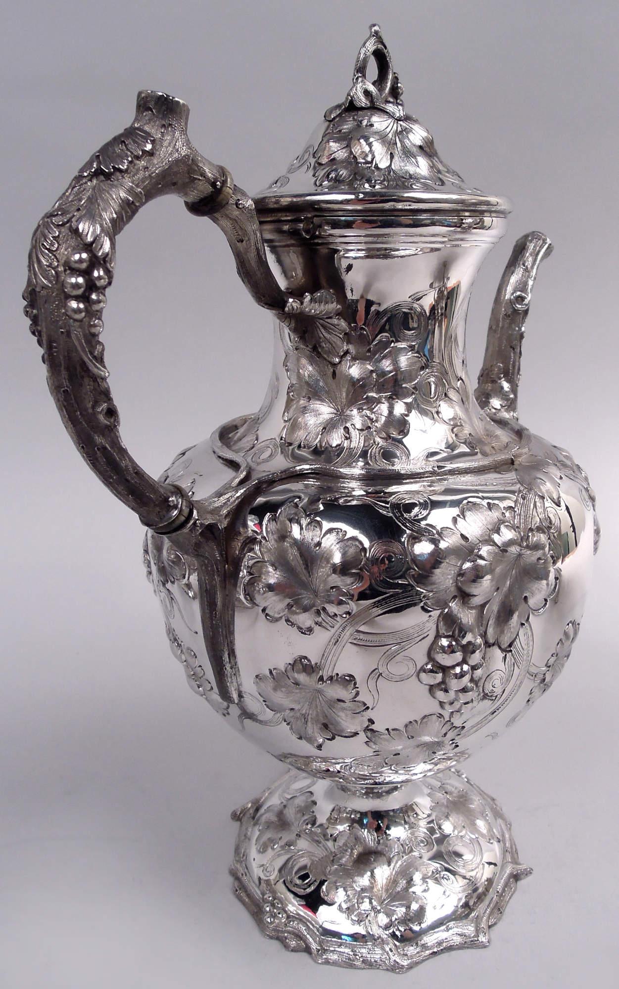 Bailey viktorianisches klassisches Münzsilber Trauben-Couchtisch & Tee-Set aus Weinrebenholz (Sterlingsilber) im Angebot