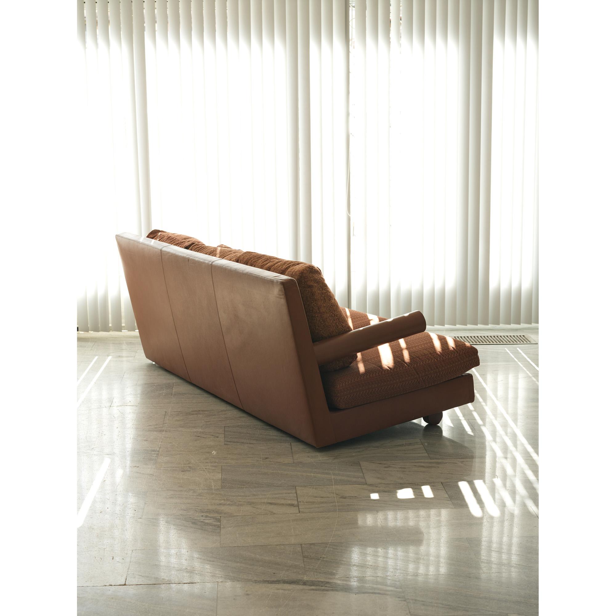 Baisity sofa designed by Antonio Citterio for B&B Italia, 1980s. For Sale 6