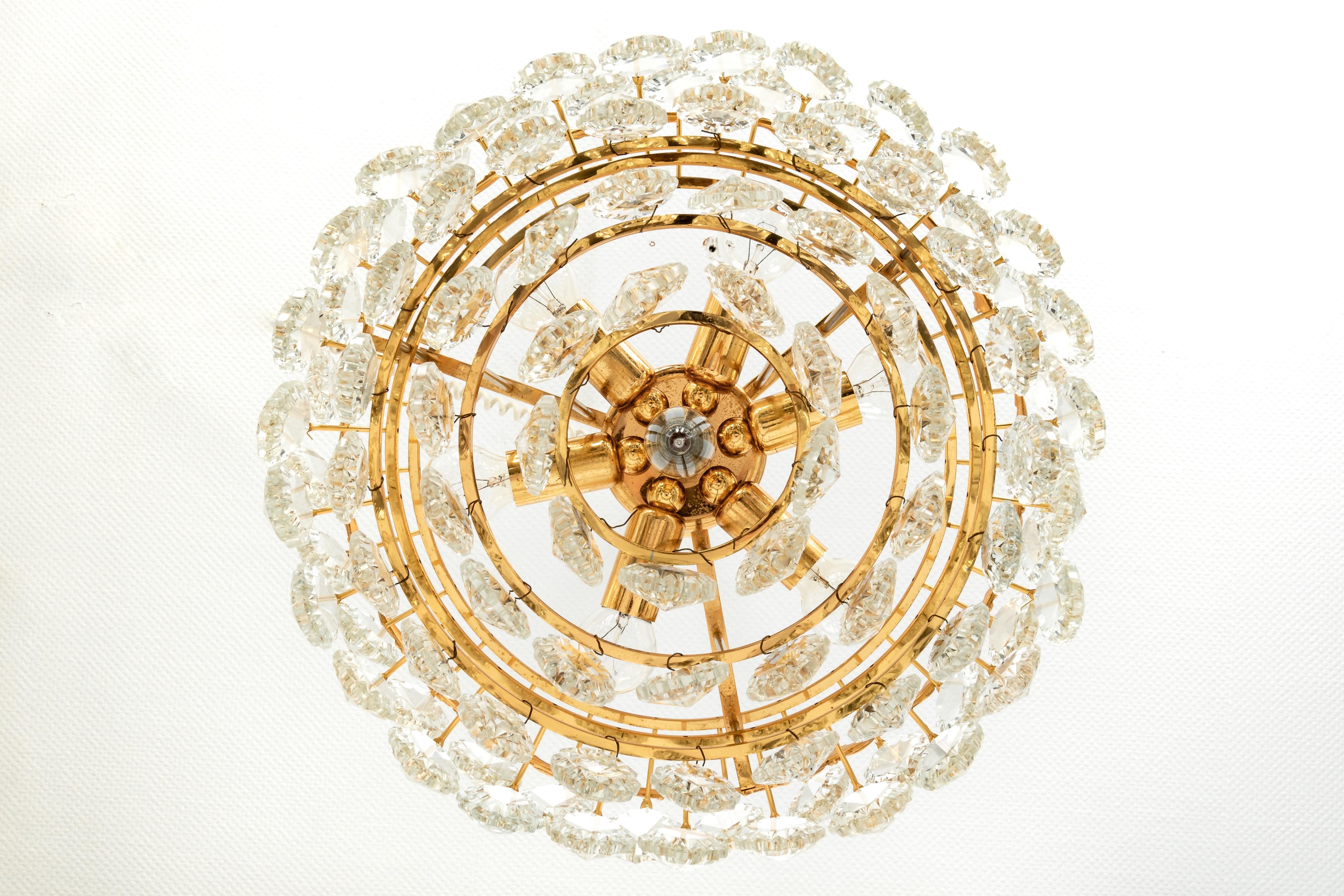 Bakalowits Chandelier, Brass and Crystal Glass, Austria, 1960s For Sale 4