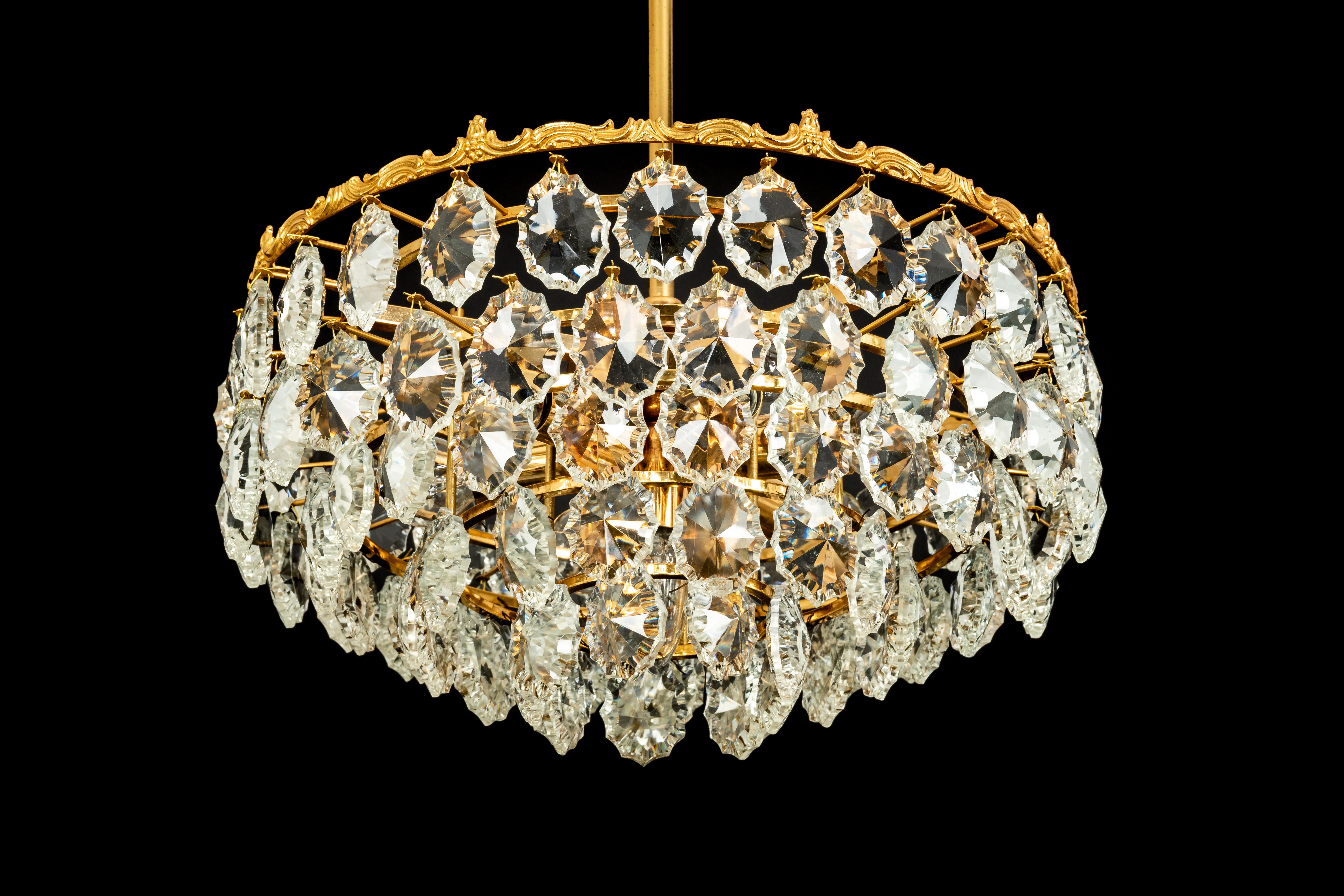 Bakalowits Chandelier, Brass and Crystal Glass, Austria, 1960s For Sale 10