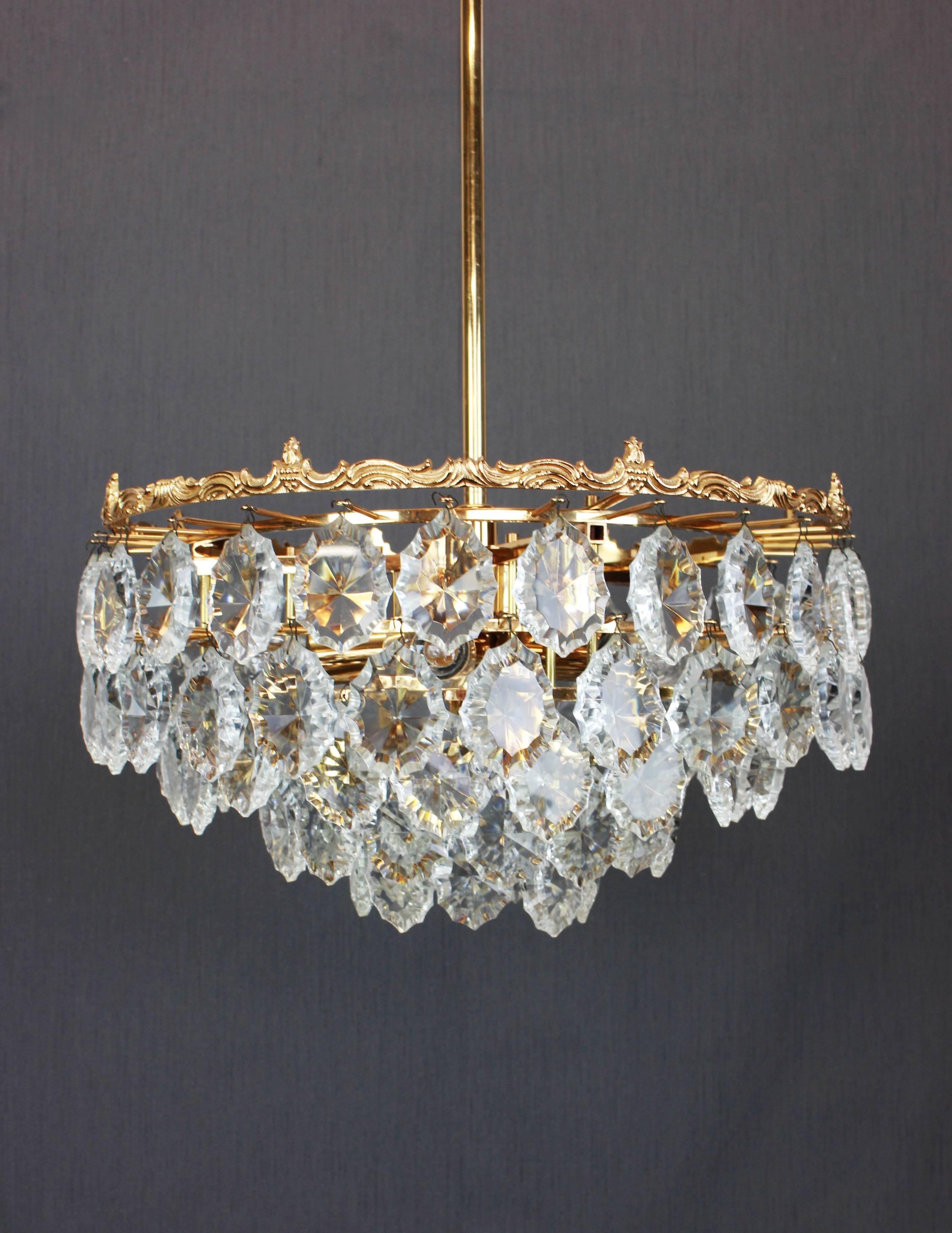 Austrian Bakalowits Chandelier, Brass and Crystal Glass, Austria, 1960s For Sale