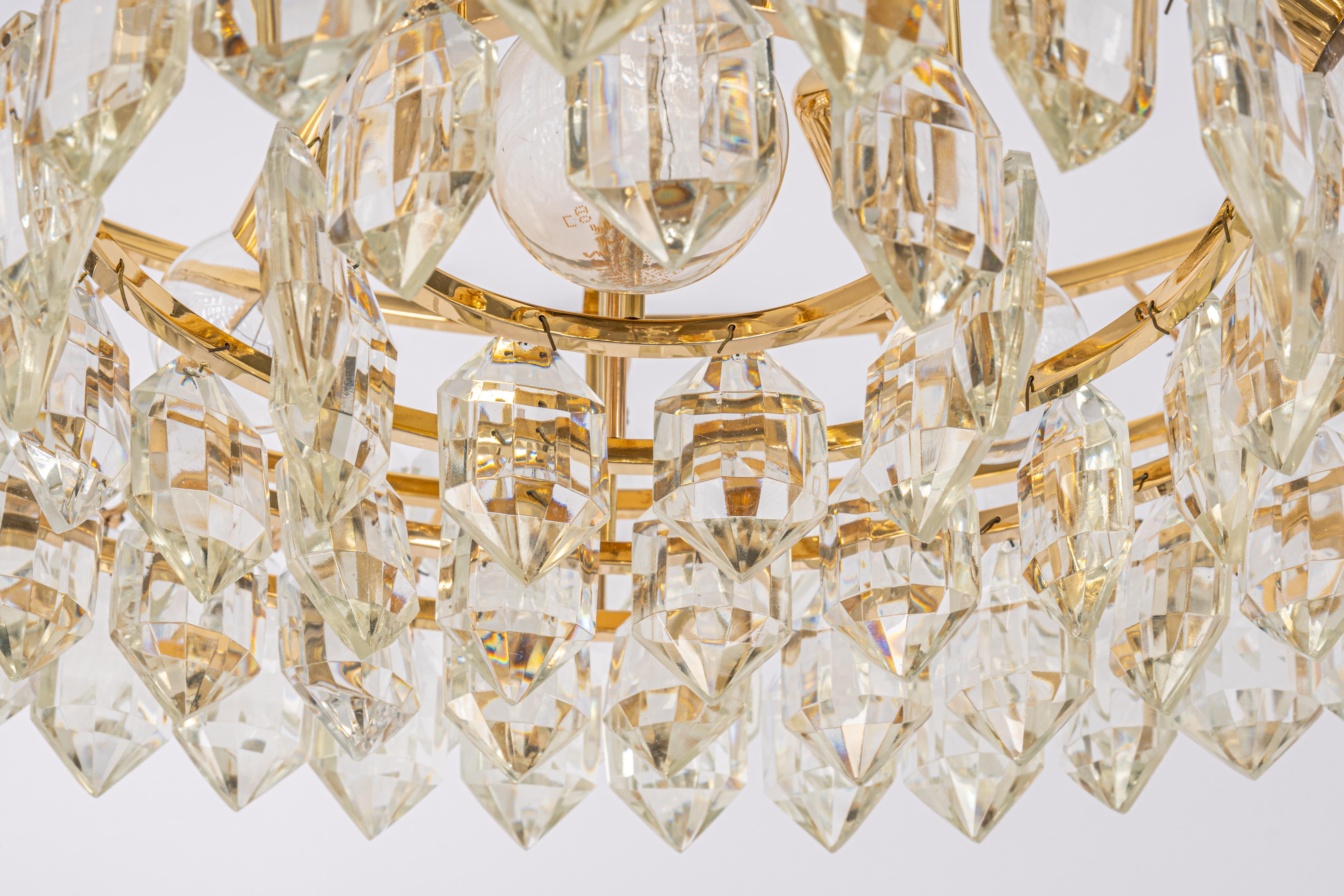 Bakalowits Chandelier Brass and Crystal Glass, Austria, 1960s In Good Condition In Aachen, NRW