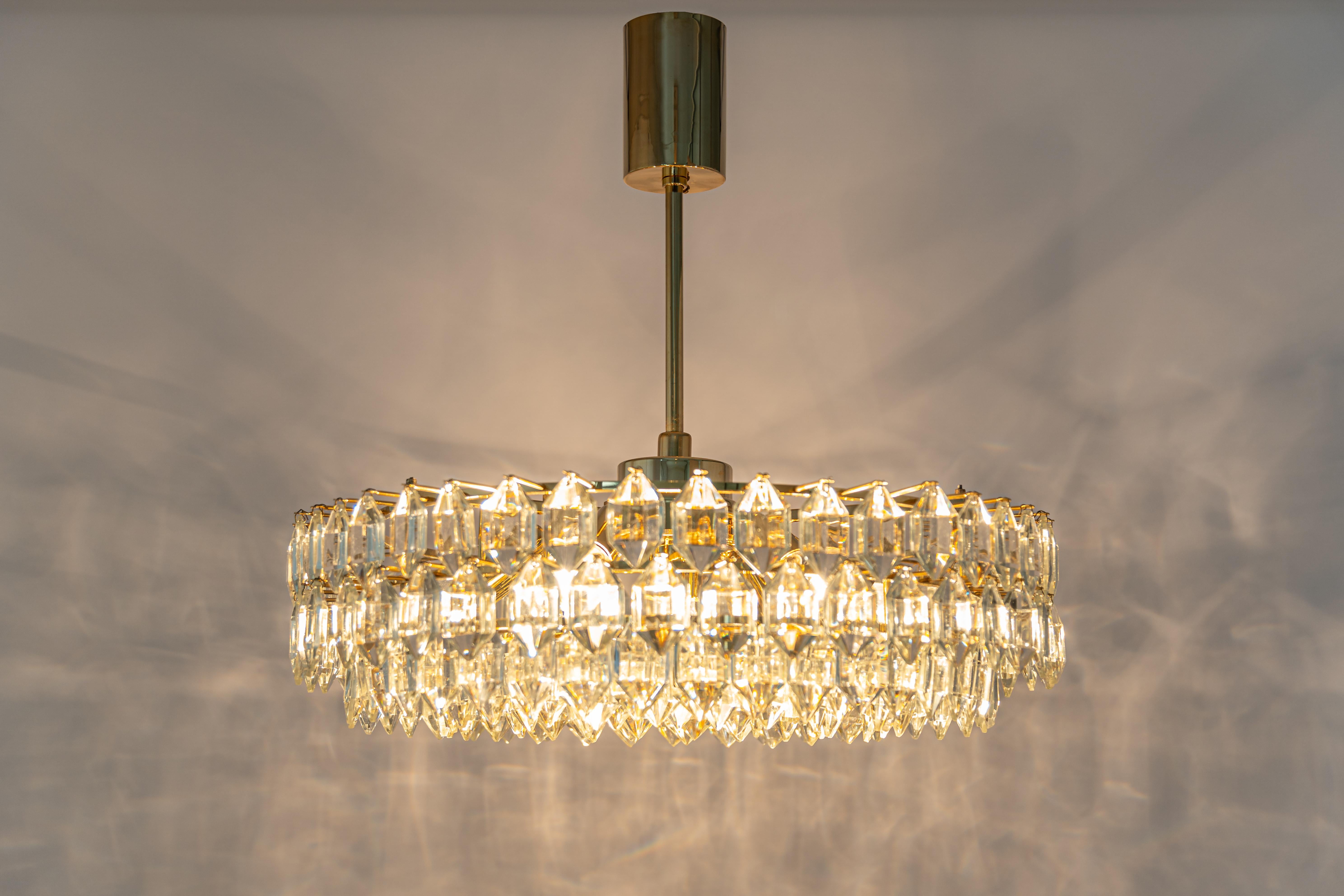 Bakalowits Chandelier Brass and Crystal Glass, Austria, 1960s 3