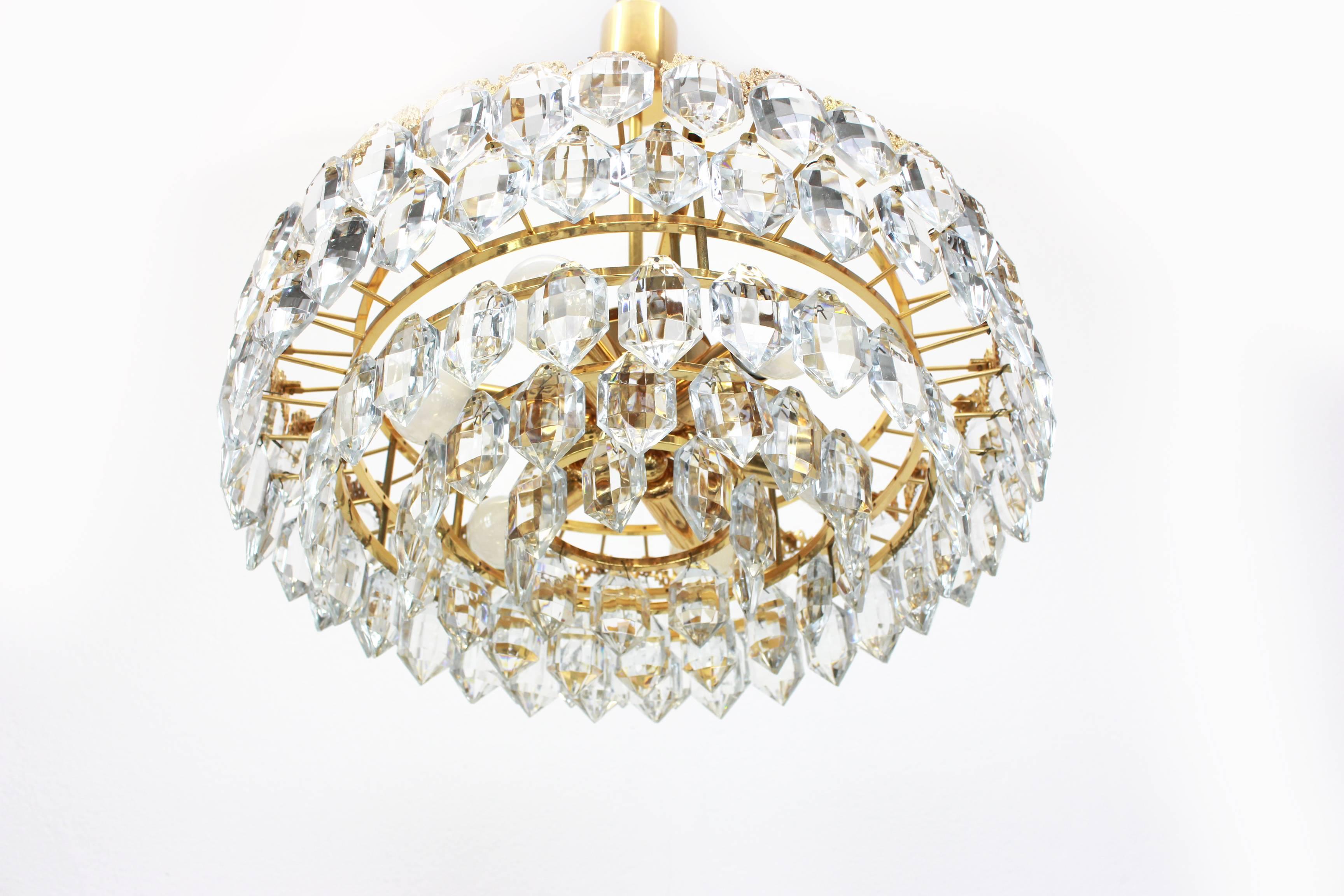 Bakalowits Chandelier, Brutalist Style and Crystal Glass, Austria, 1960s In Good Condition For Sale In Aachen, NRW