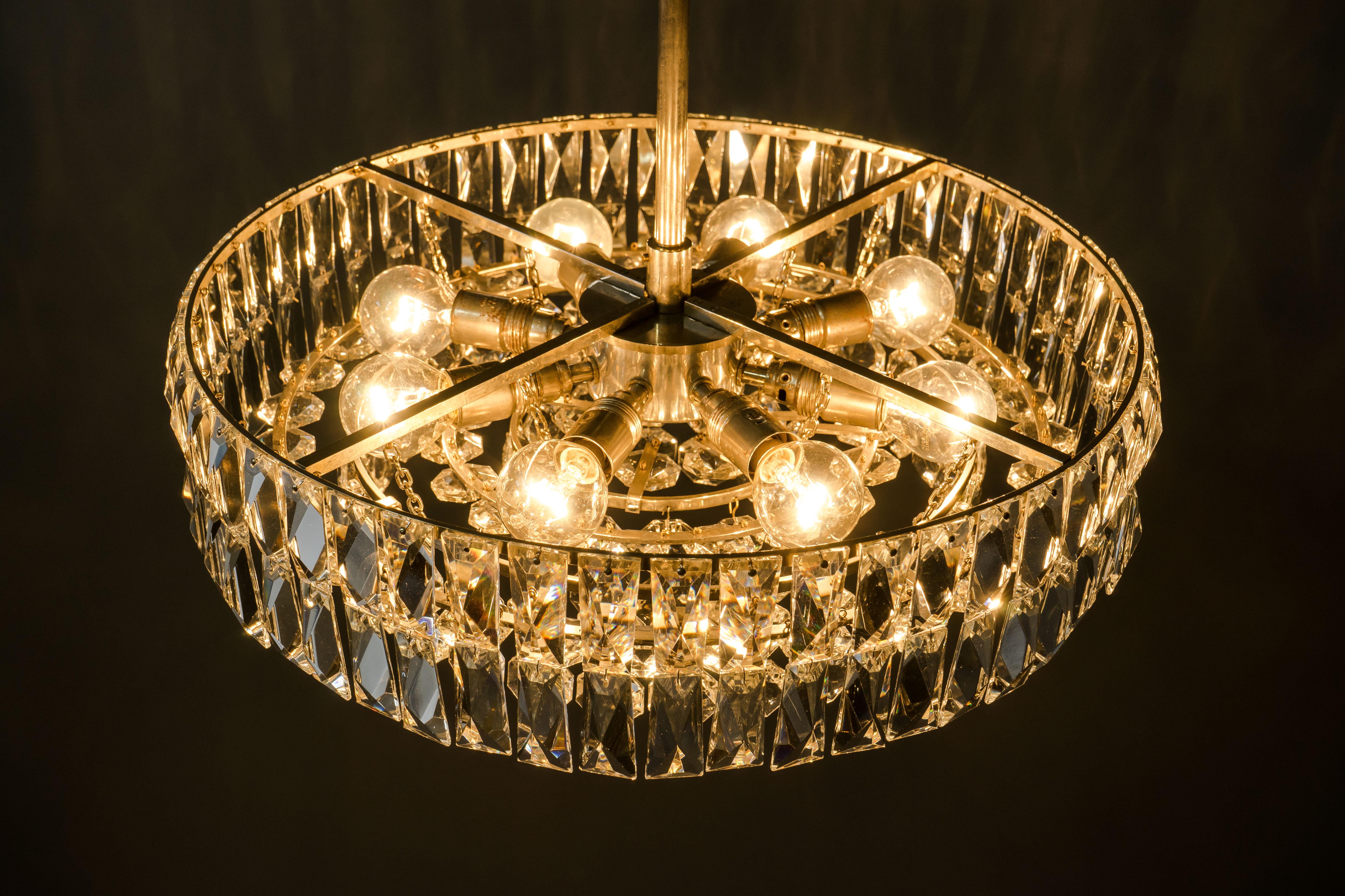 Bakalowits Crystal Chandelier, circa 1960s For Sale 10