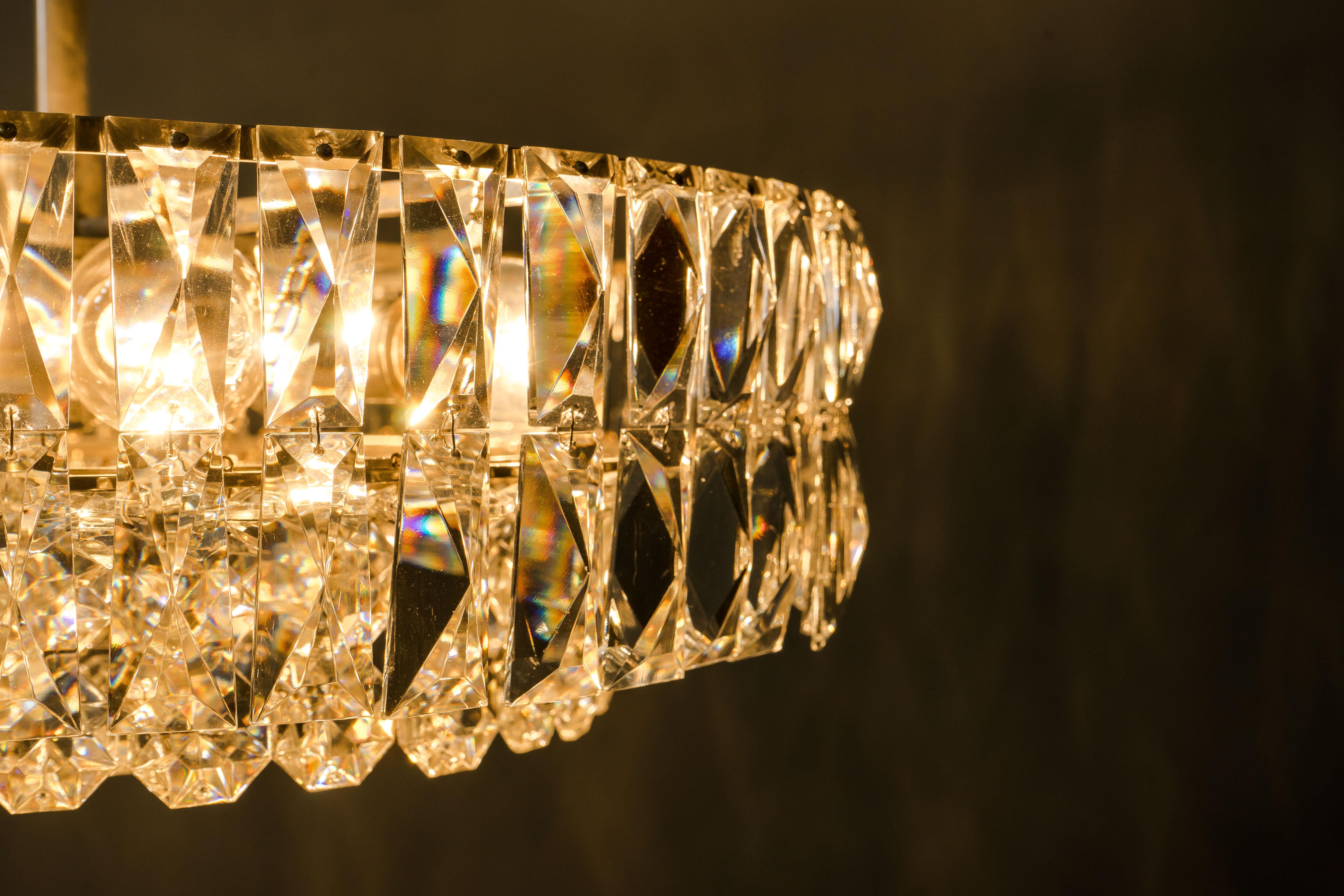 Bakalowits Crystal Chandelier, circa 1960s For Sale 12