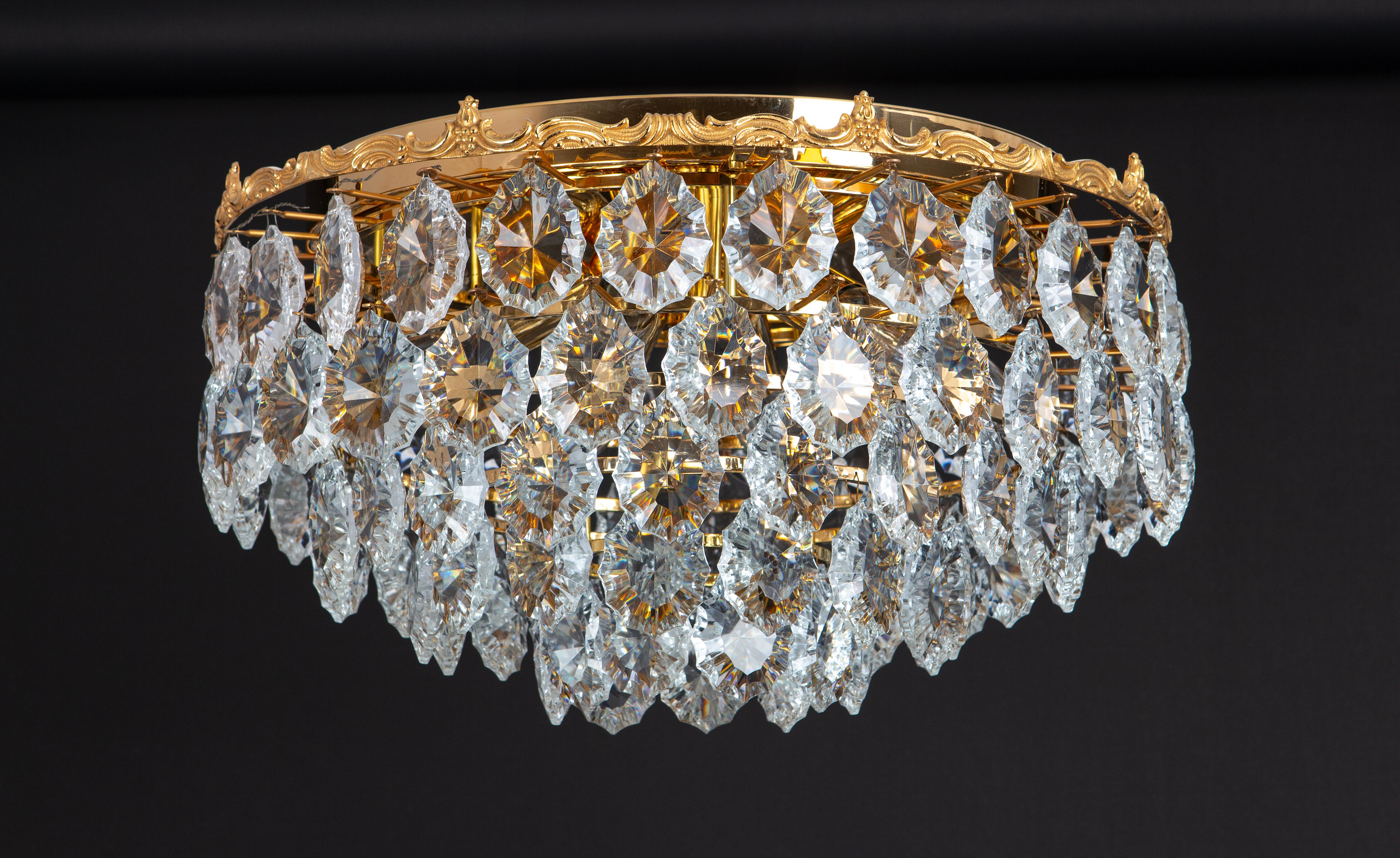 Bakalowits Flush mount light, Brass and Crystal Glass, Austria, 1960s For Sale 1