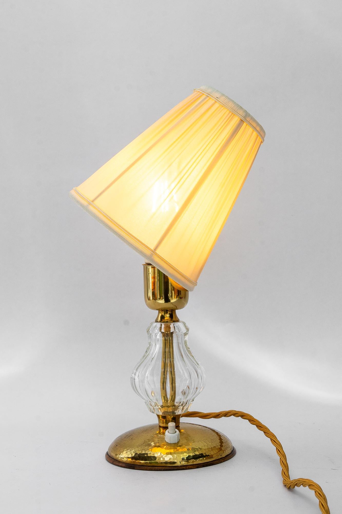 Lampe de table en verre Bakalowits avec abat-jour en tissu vienne vers 1950 en vente 11