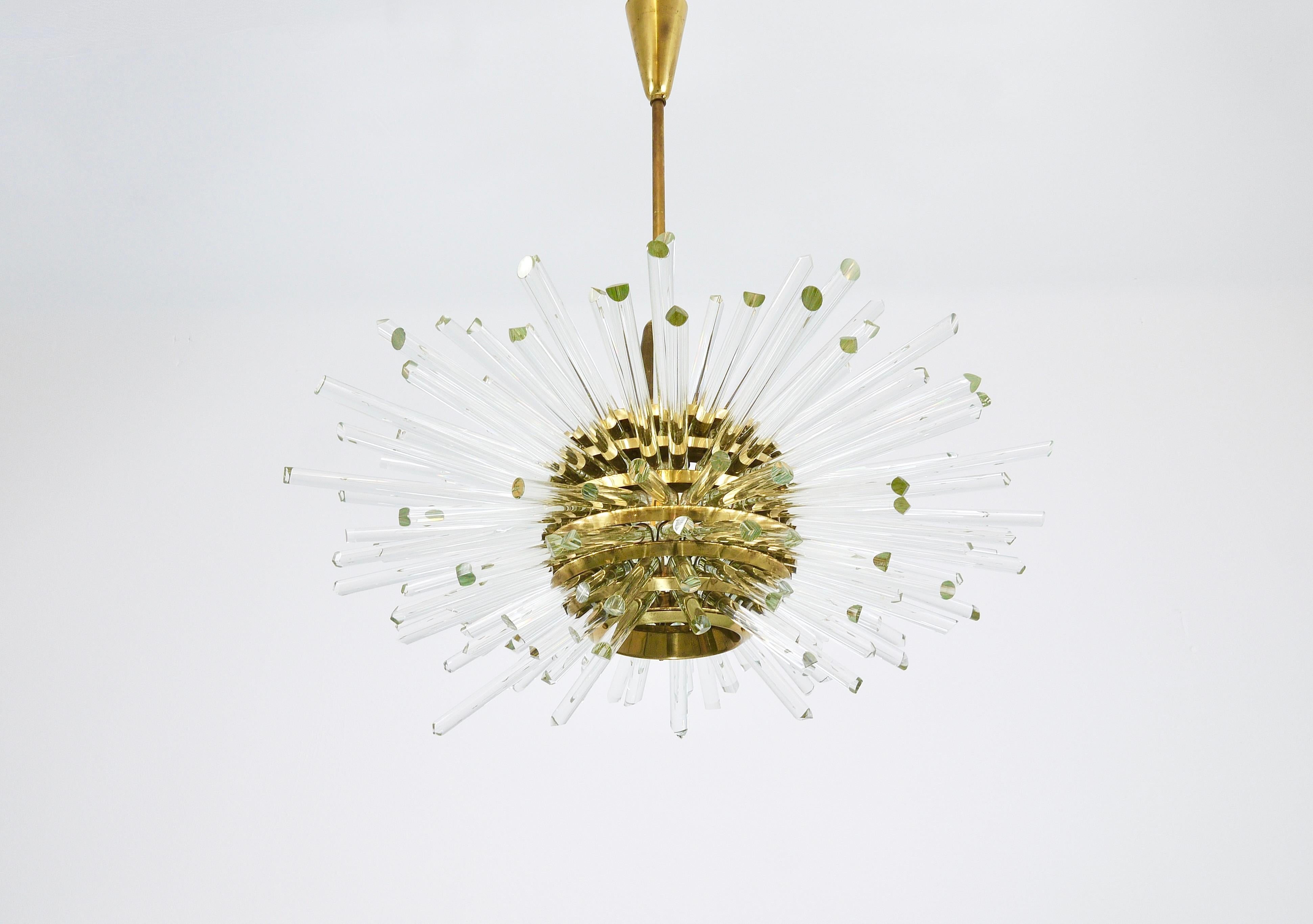 Lampadario Bakalowits Miracle Sputnik in ottone con bacchette di cristallo, anni '60 in vendita 7