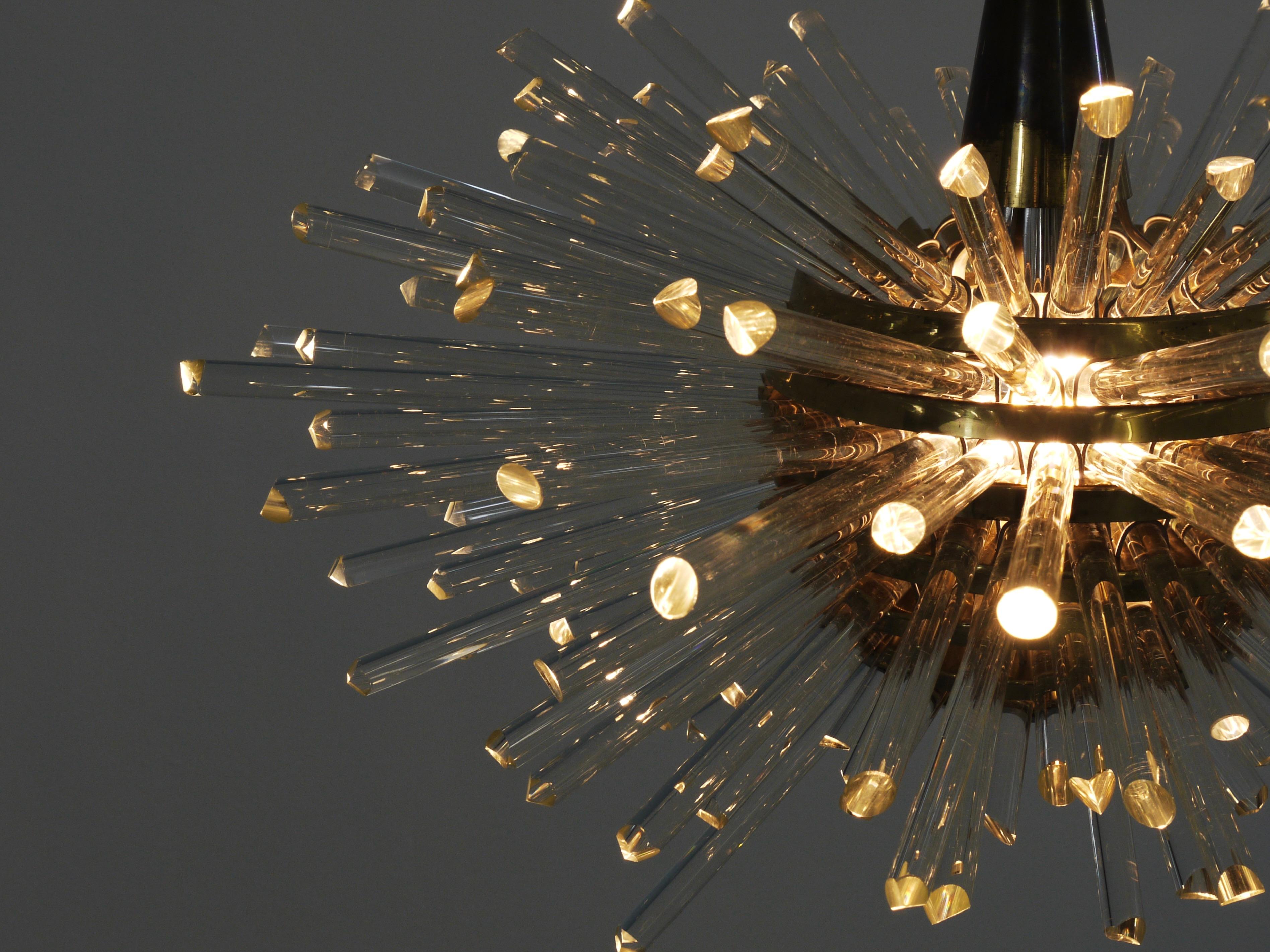 Lampadario Bakalowits Miracle Sputnik in ottone con bacchette di cristallo, anni '60 in vendita 11