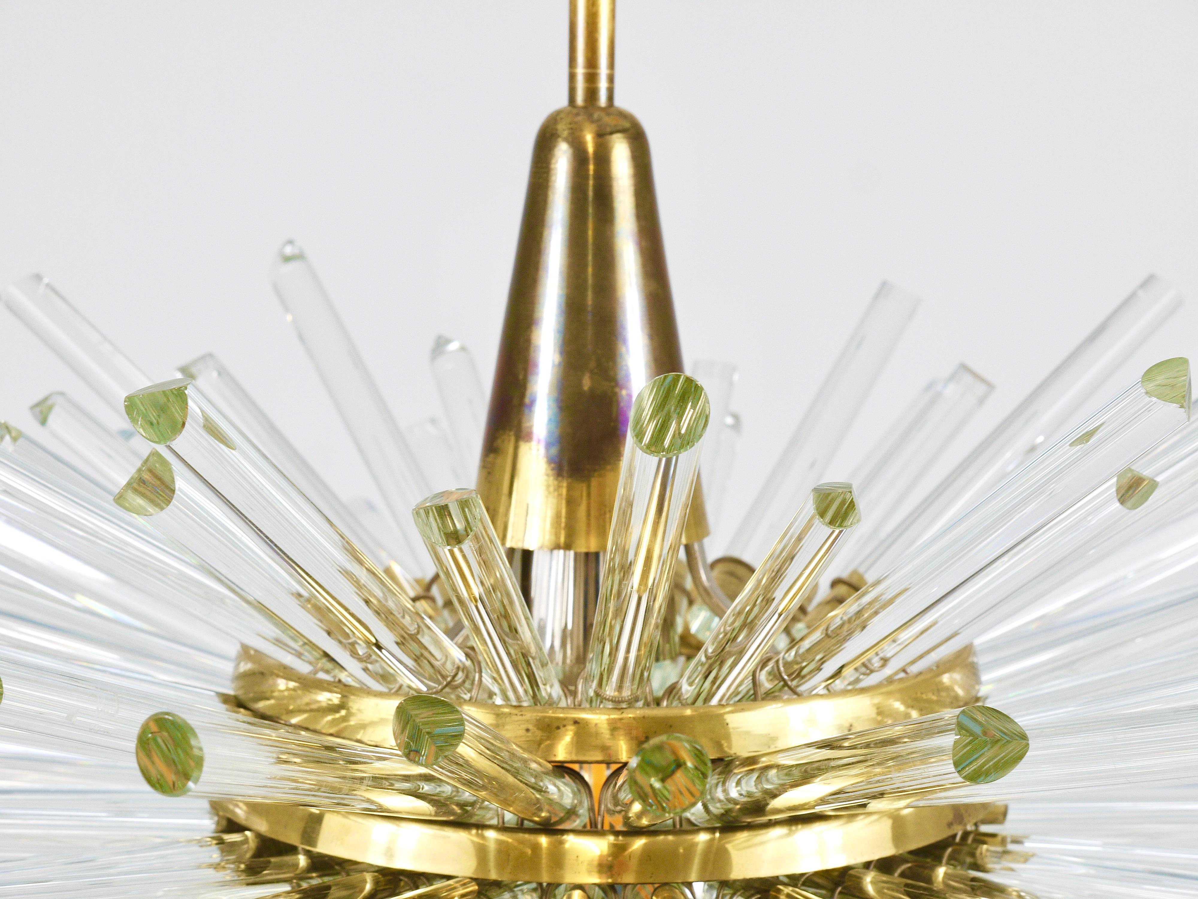 Lampadario Bakalowits Miracle Sputnik in ottone con bacchette di cristallo, anni '60 in vendita 1
