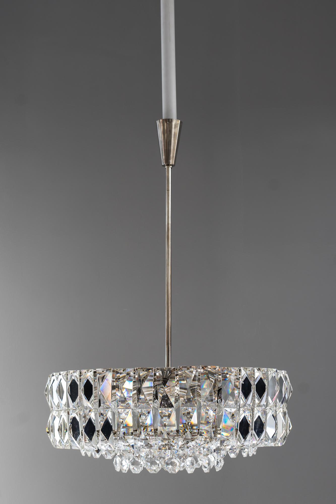 Lampadario di cristallo in nichel Bakalowits, anni '50 circa in vendita 4