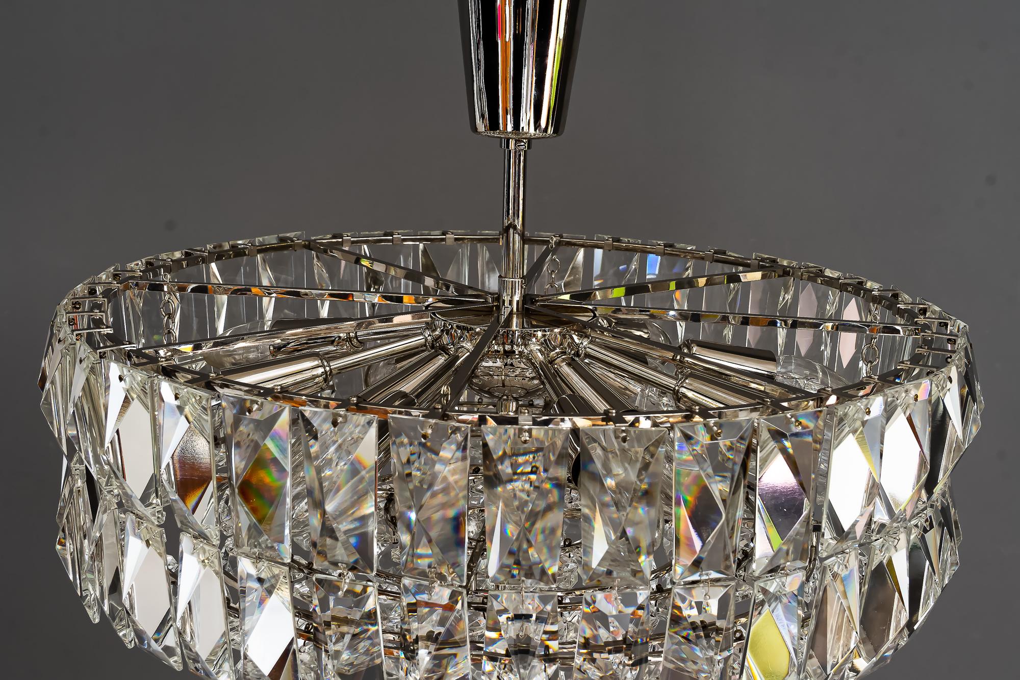 Mid-Century moderno Lampadario in cristallo di nichel Bakalowits, anni '50 circa, 'Ne abbiamo un secondo' in vendita