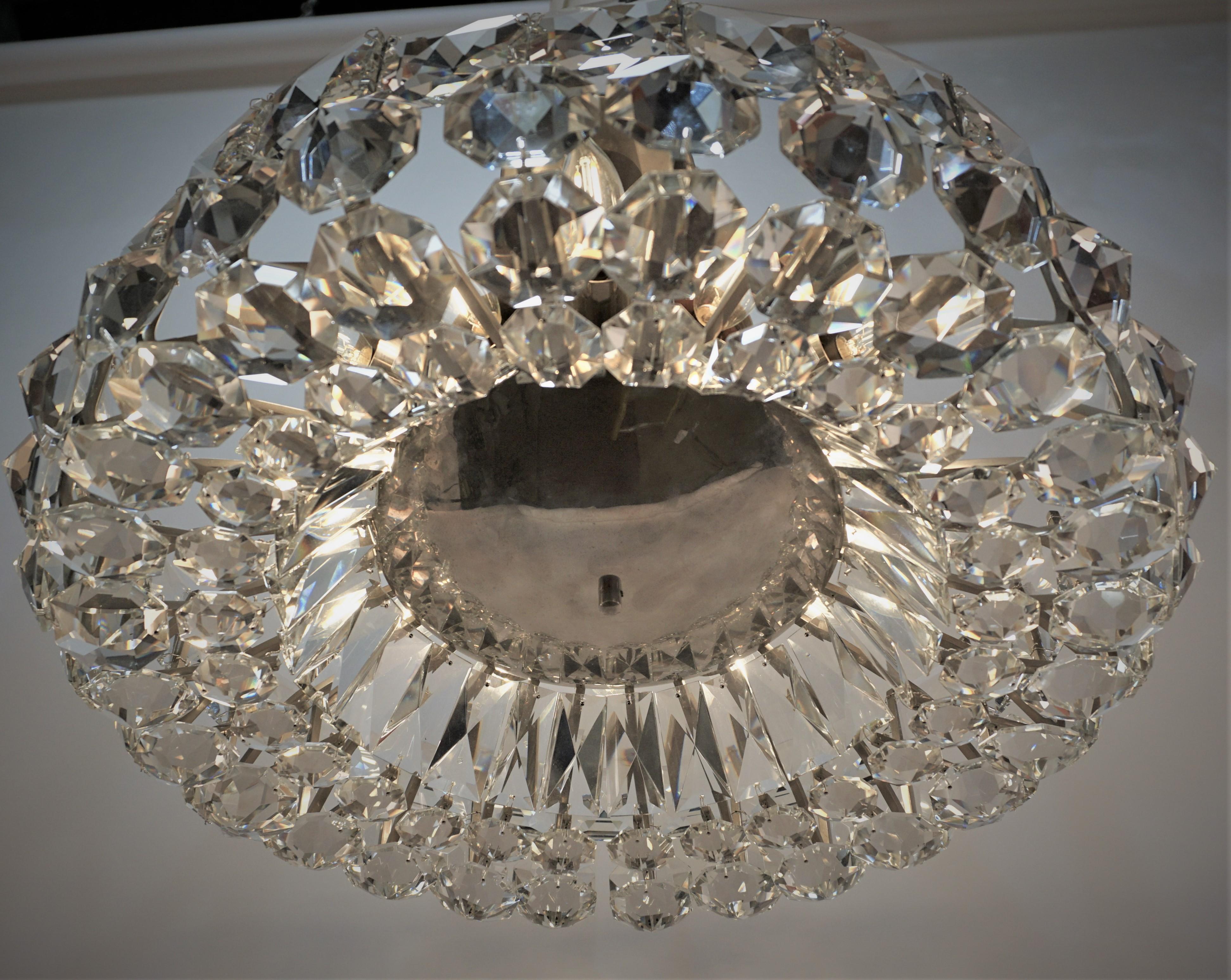 Bakalowits & Söhne 1960s Crystal Chandelier  For Sale 2