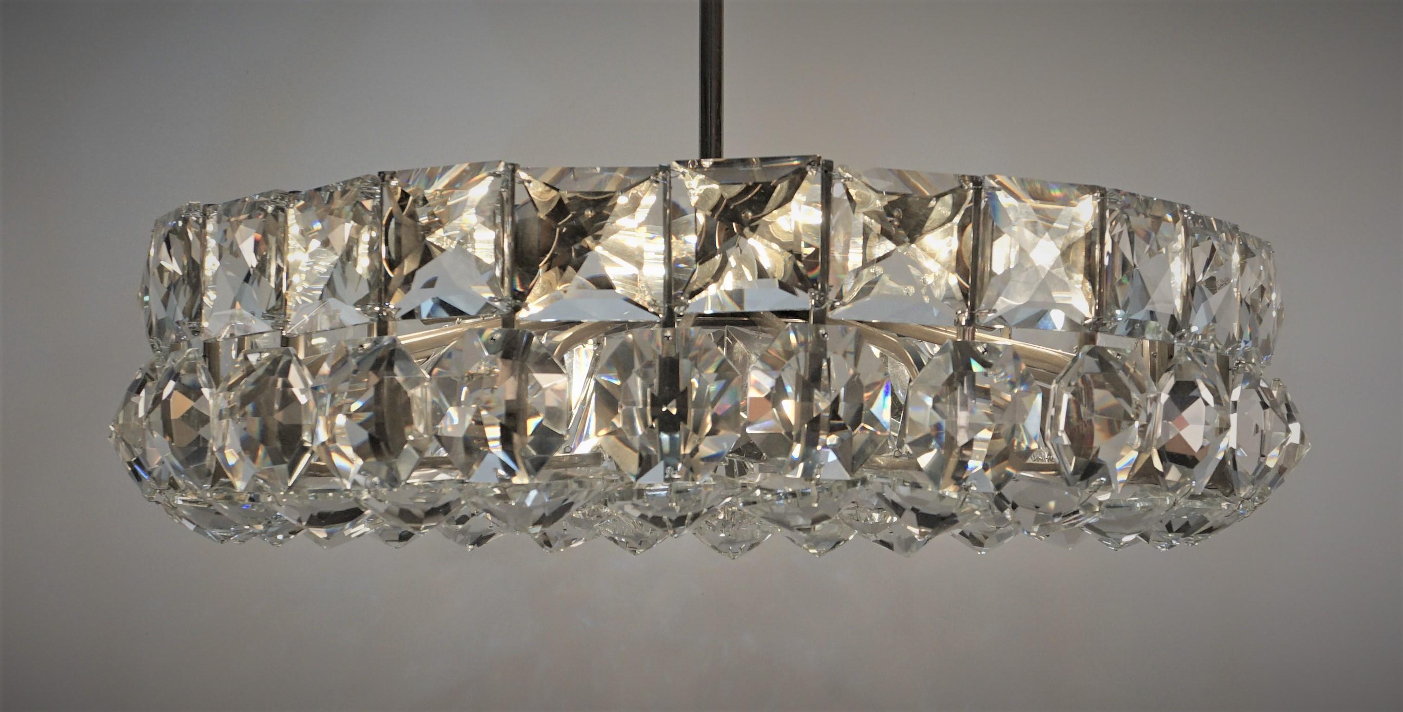 Bakalowits & Söhne 1960s Crystal Chandelier  For Sale 3