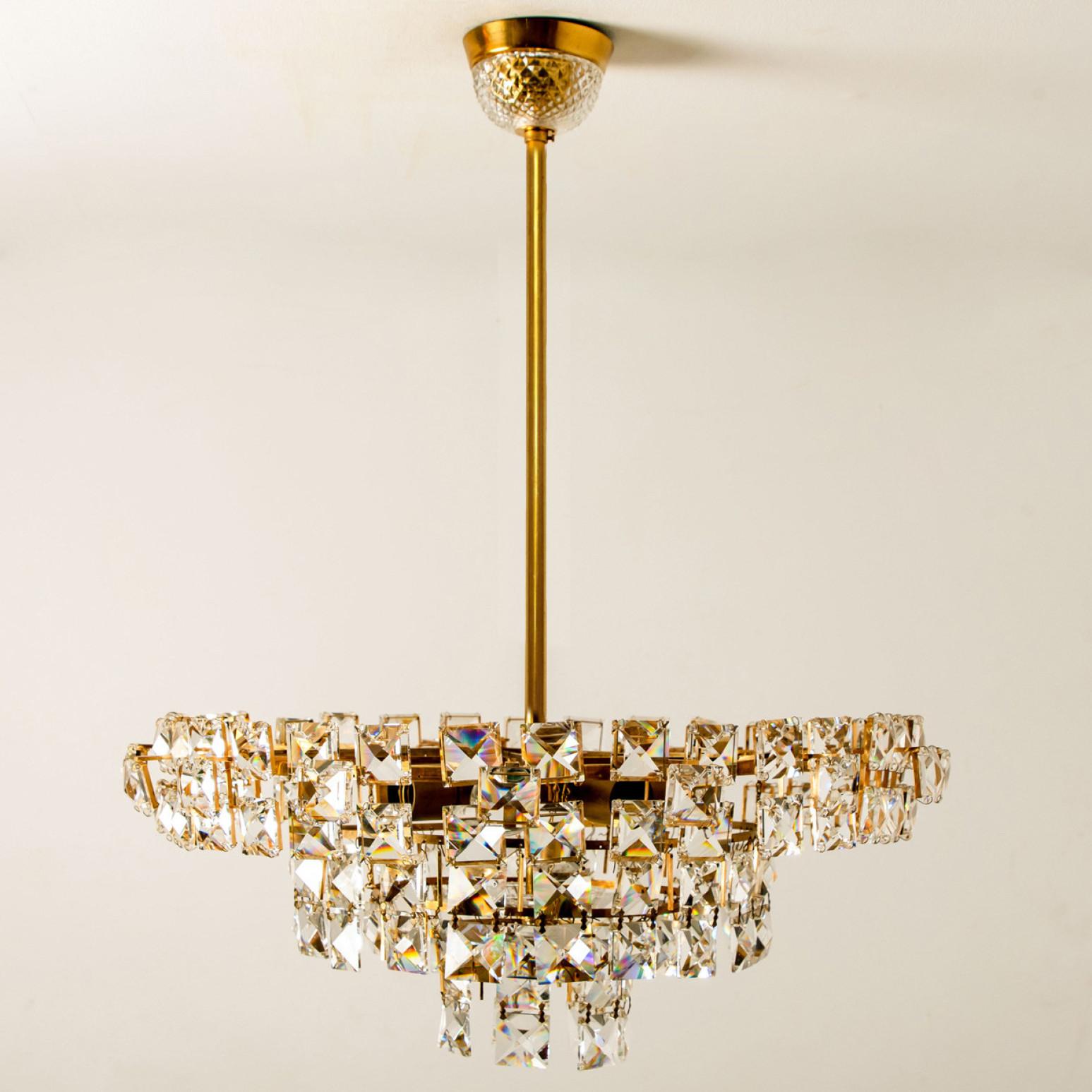 Bakalowits & Sohne Chandelier, Brass and Crystal Glass, Austria, 1960s For Sale 6