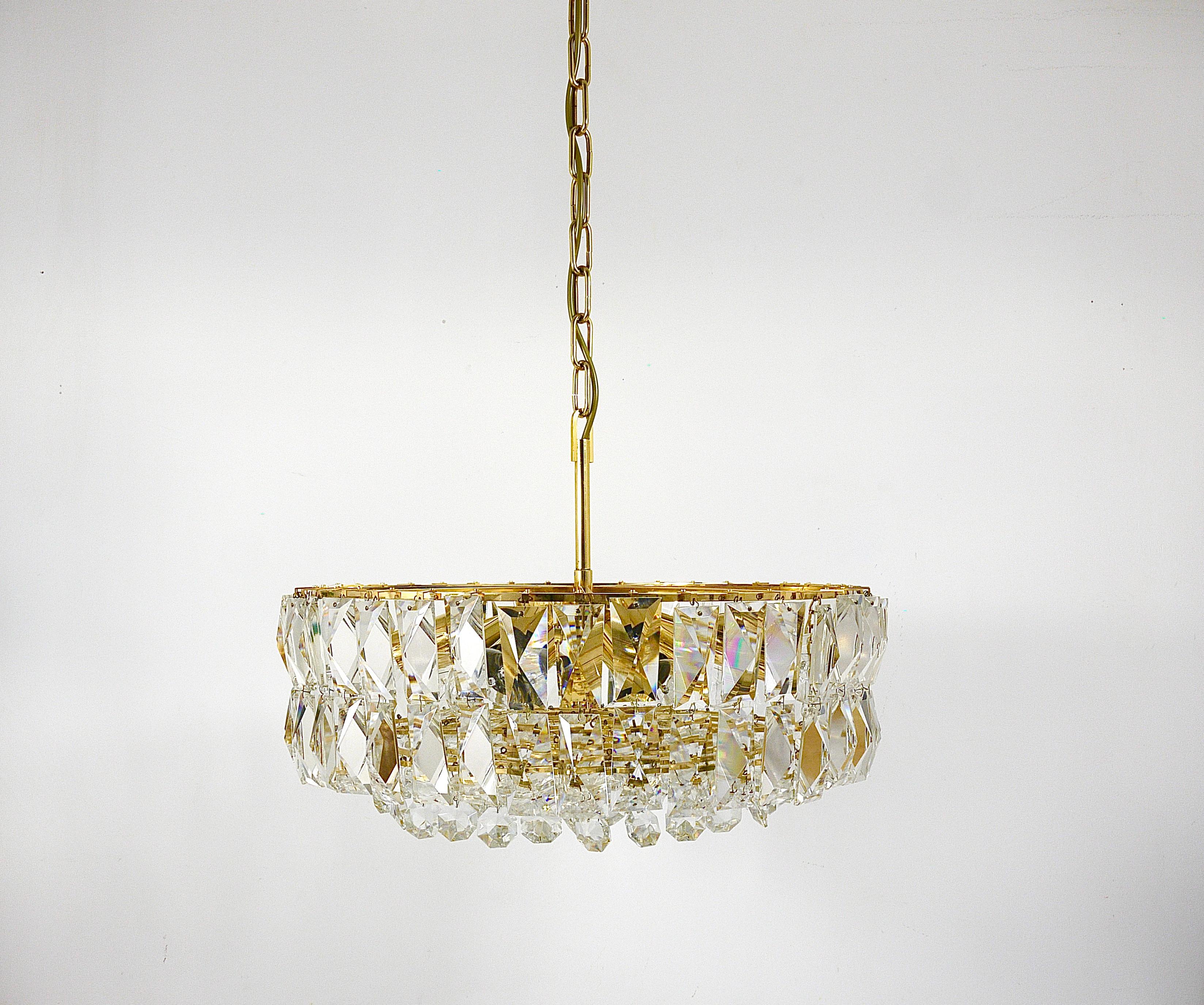 Mid-Century Modern Bakalowits Vienna Large Gilt Brass & Crystal Glass Chandelier, Austria, 1970s For Sale