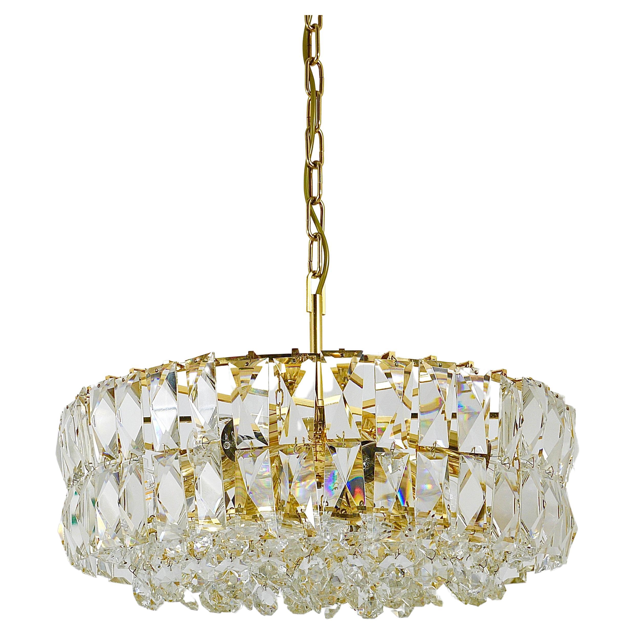 Bakalowits Vienna Large Gilt Brass & Crystal Glass Chandelier, Austria, 1970s