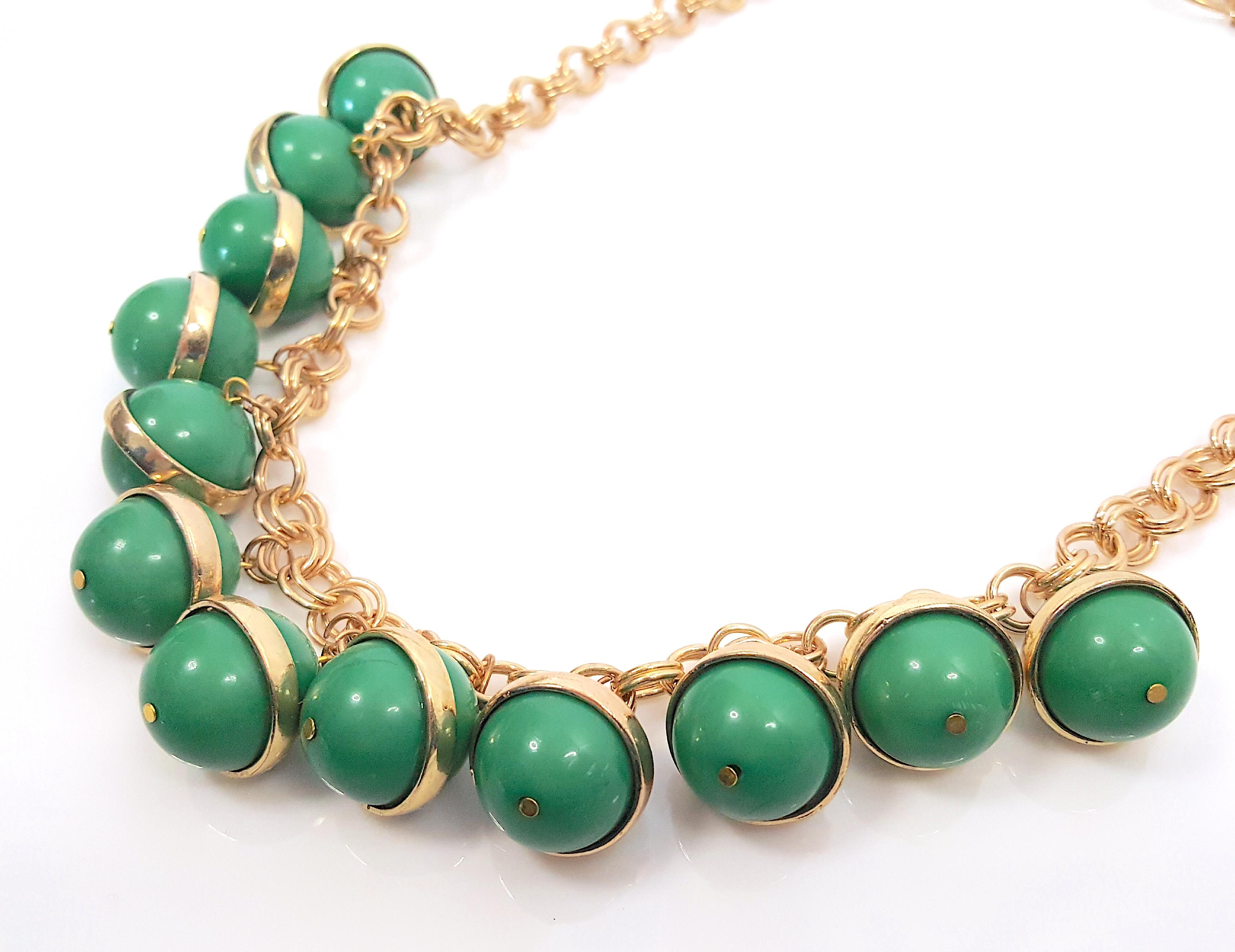 Bakelite 1930s German ArtDeco GoldRinged EmeraldBallPendants ChainLink Necklace For Sale 5