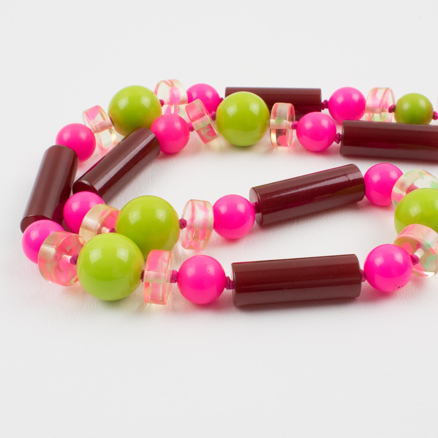 Bakelite and Lucite Extra Long Necklace Burgundy, Hot Pink, Apple Green Beads For Sale 2