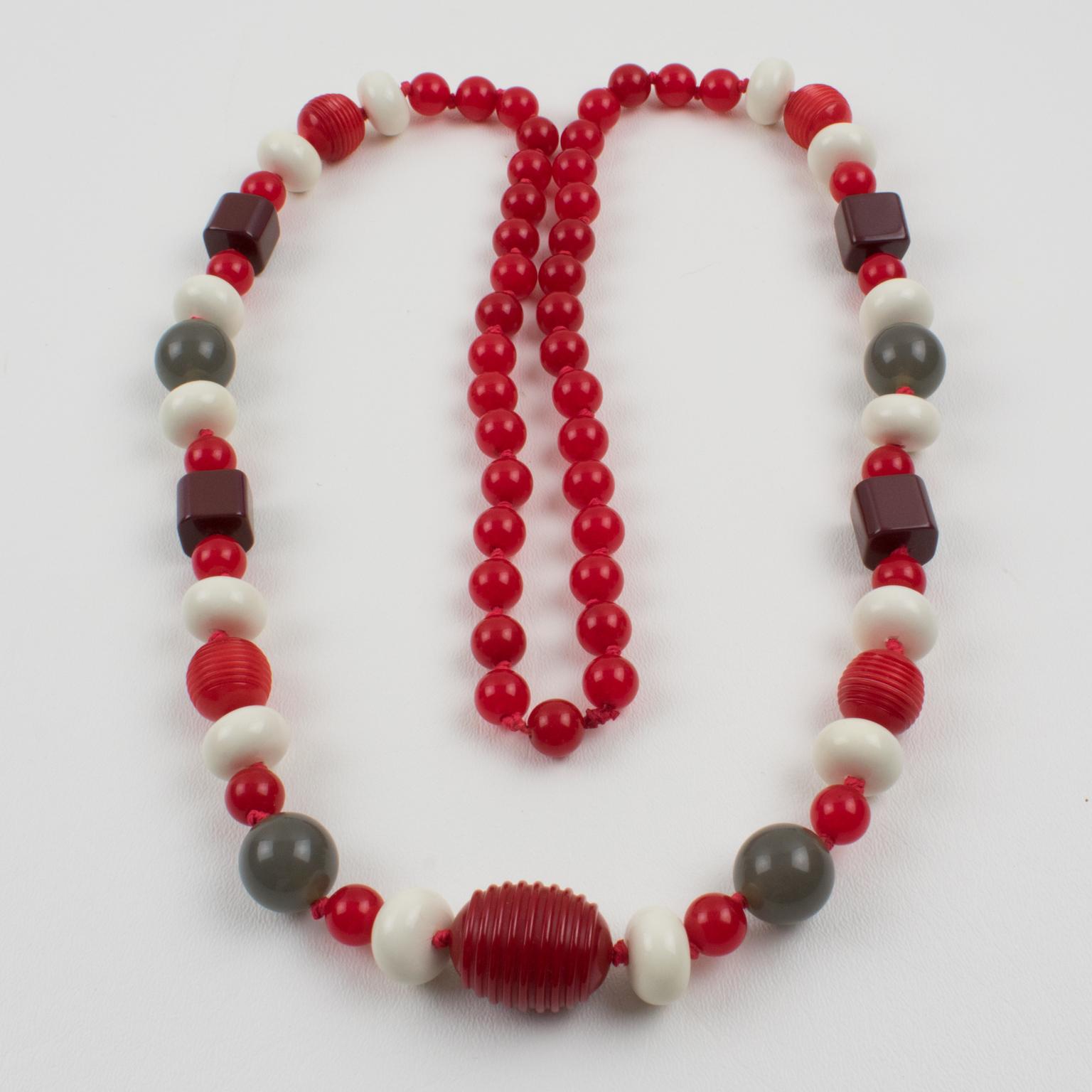 Bakelite and Lucite Long Necklace Gray, White, and Red Colors For Sale 1