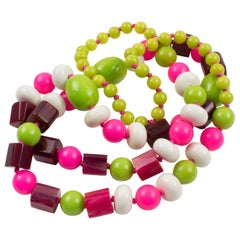 Collana lunga in bachelite e lucite Colori bianco, rosa e verde
